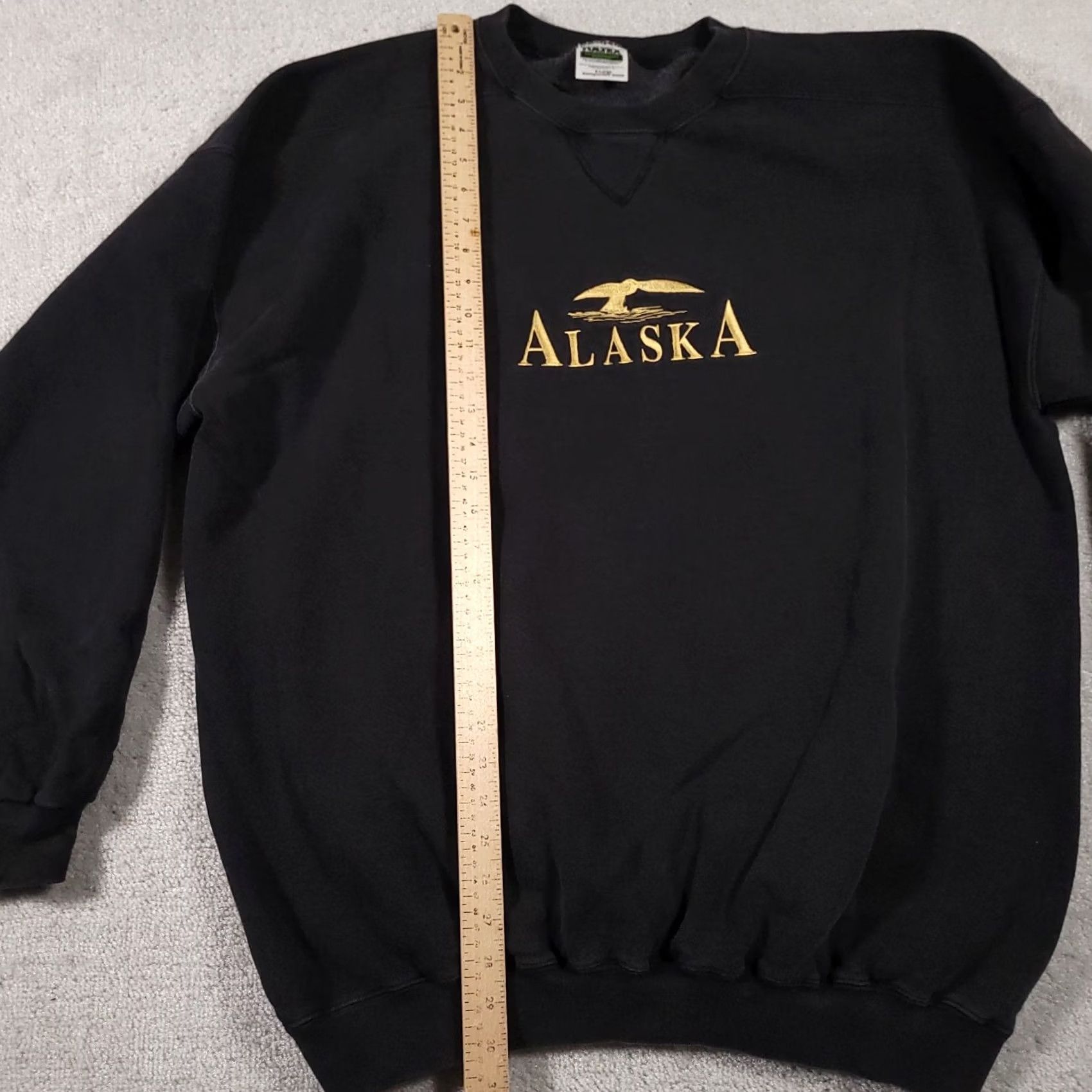 Tultex VINTAGE Tultex Alaska Crewneck Sweatshirt Mens XL Black Embroidered USA Made Size US XL / EU 56 / 4 - 6 Thumbnail