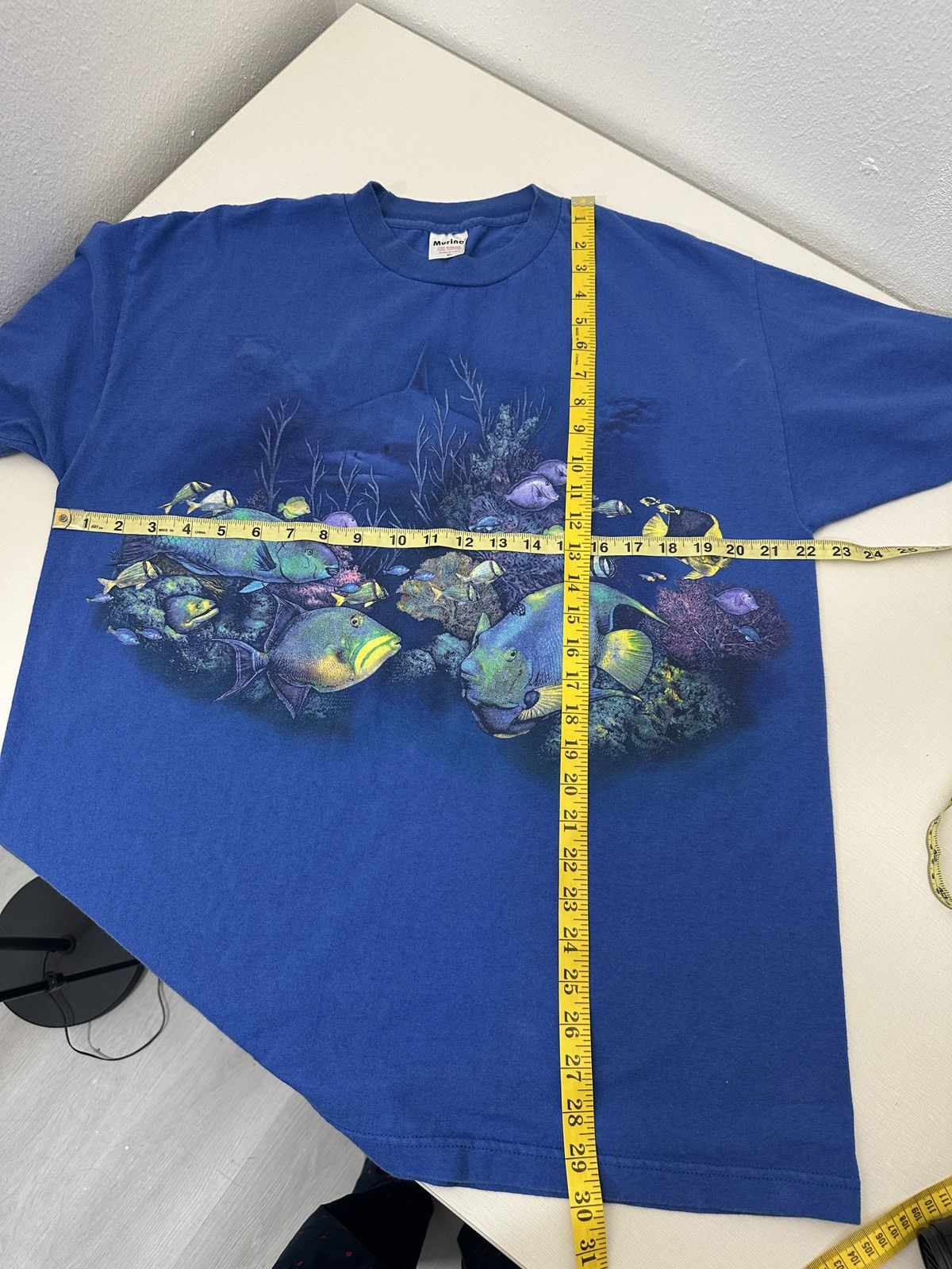 Vintage Vintage 90s Fish Nature Shark Ocean Sea Blue Tshirt Size XL Size US XL / EU 56 / 4 - 5 Thumbnail