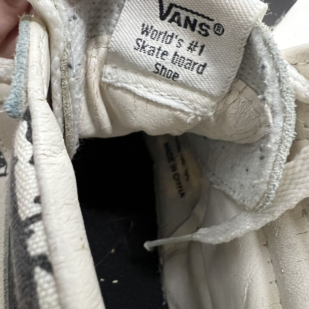 Supreme × Vans × Vintage Supreme x Vans SK8 Hi FBI Classified White 2004 RARE w/ Box Size US 9.5 / EU 42-43 - 10 Thumbnail