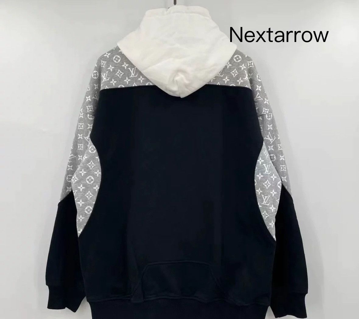 Louis Vuitton Louis Vuitton LV white circular floral printing hoodie Size US S / EU 44-46 / 1 - 2 Thumbnail