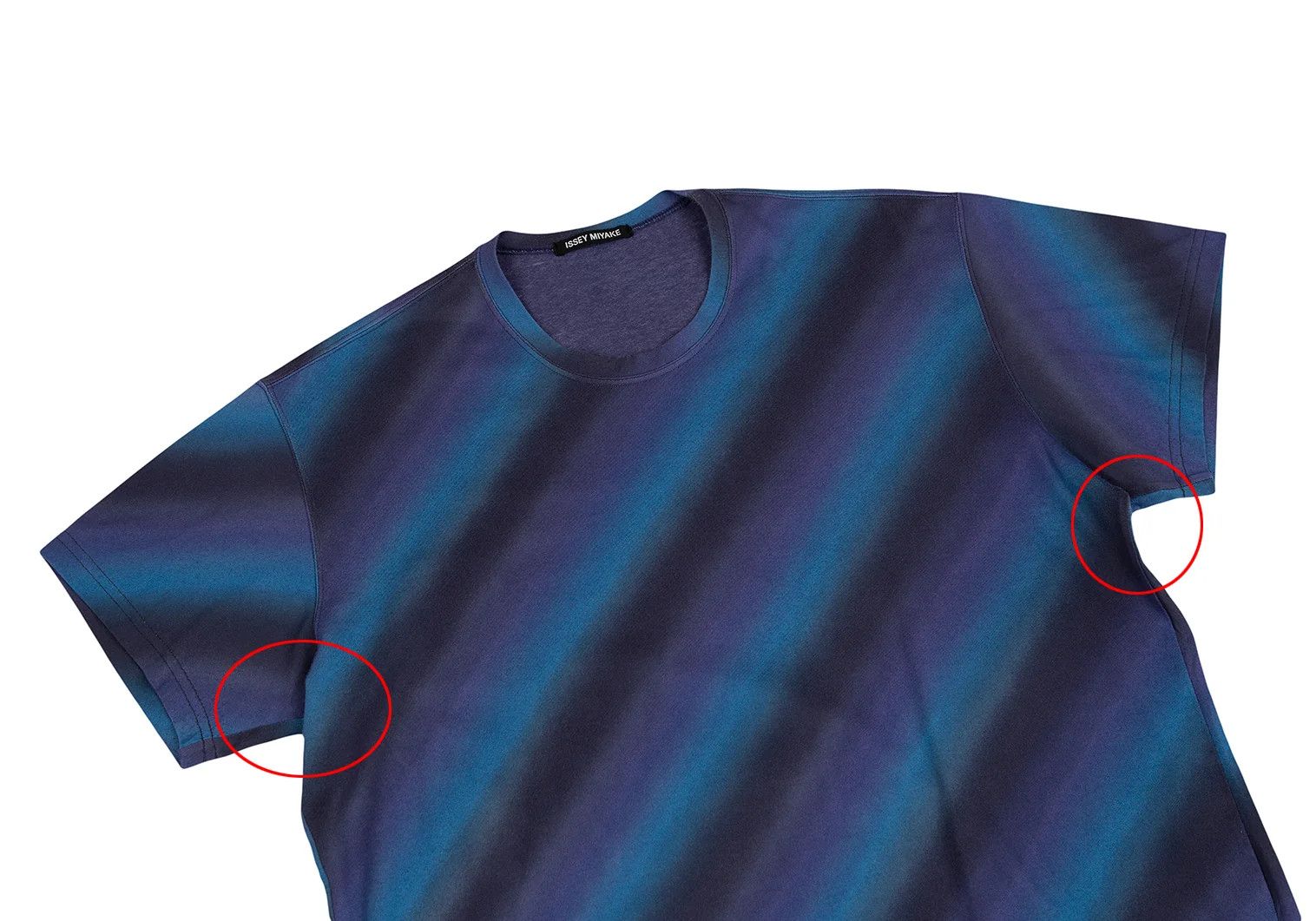 Issey Miyake Gradient Bias Stripe T-Shirt in Blue Size US XL / EU 56 / 4 - 2 Thumbnail