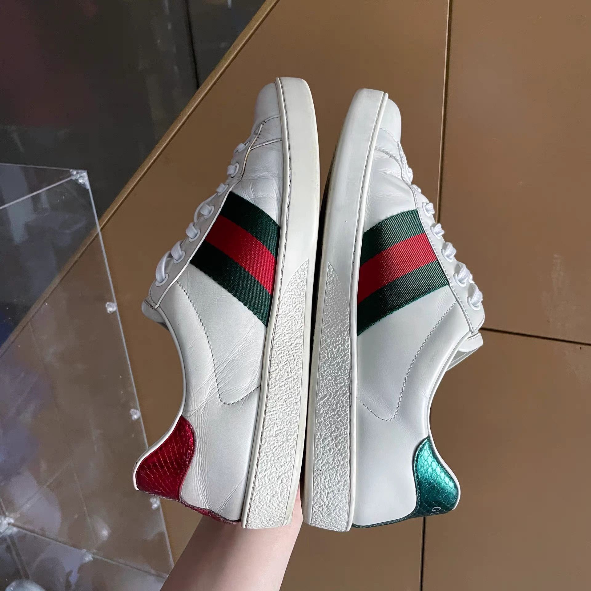 Gucci Gucci Ace Bee Sneakers Size US 8.5 / EU 41-42 - 3 Thumbnail