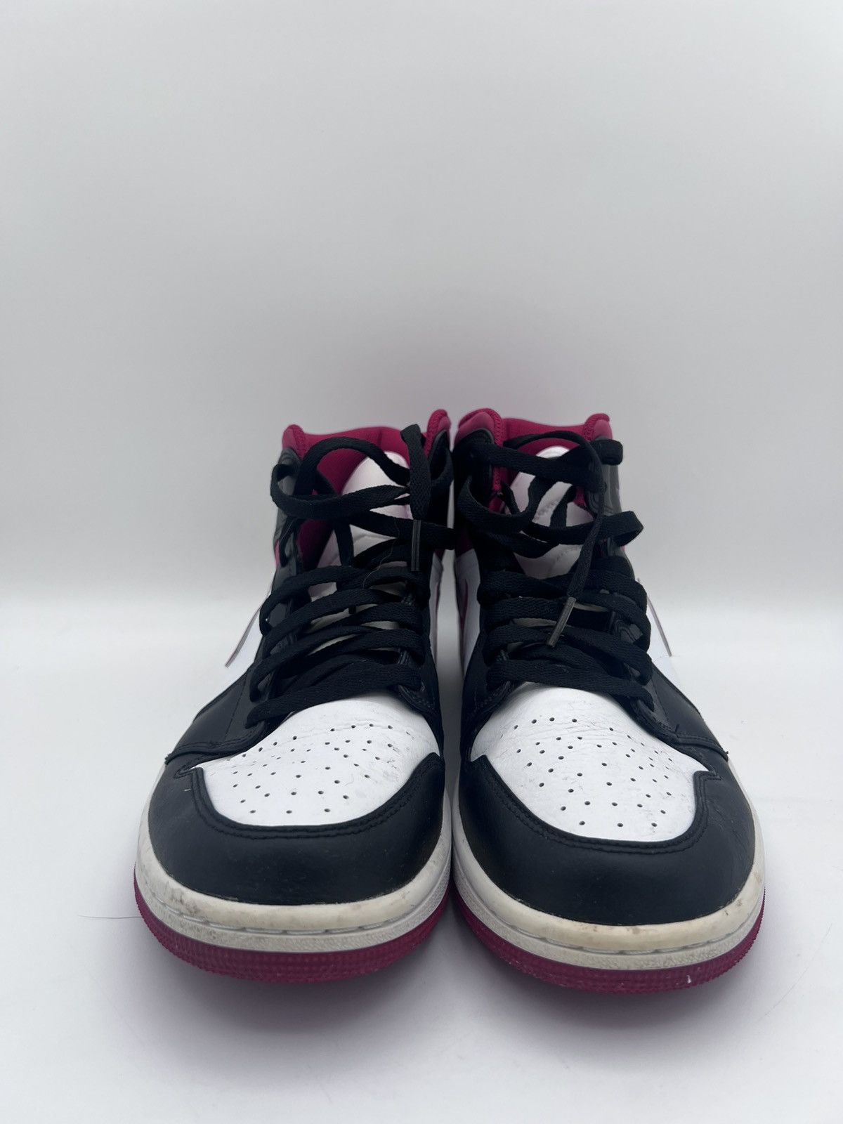Nike Nike Mens Air Jordan 1 Mid 554724-122 White Basketball 9.5 Size US 9.5 / EU 42-43 - 2 Thumbnail