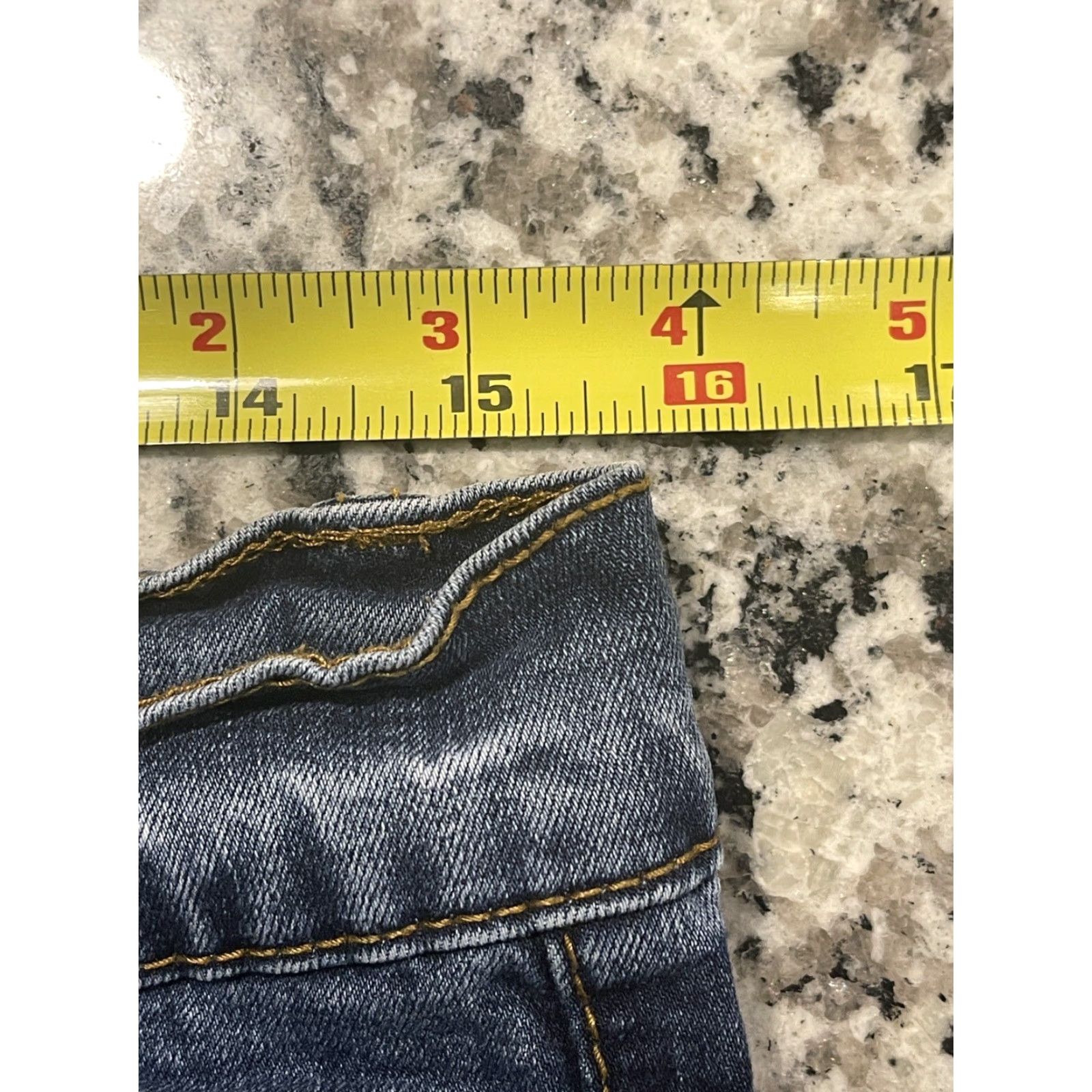 Vintage VINTAGE Armani Jeans Jeans Men 31 31x28 Blue Straight Simin T W31 L28 Button Zip Size US 31 - 4 Thumbnail