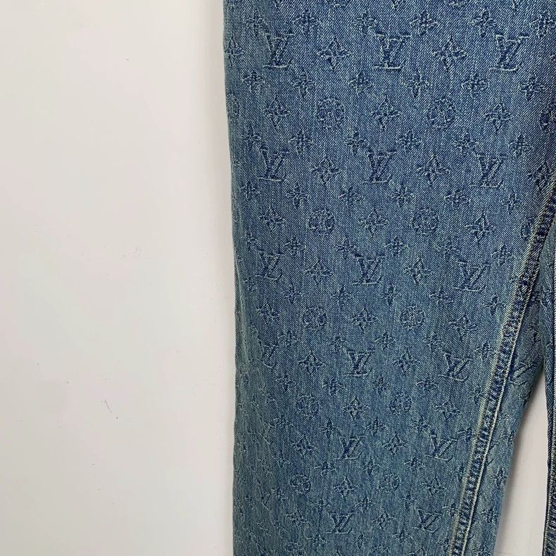 Louis Vuitton Louis Vuitton 25 blue logo jacquard full-print cotton casu Size US 30 / EU 46 - 4 Thumbnail