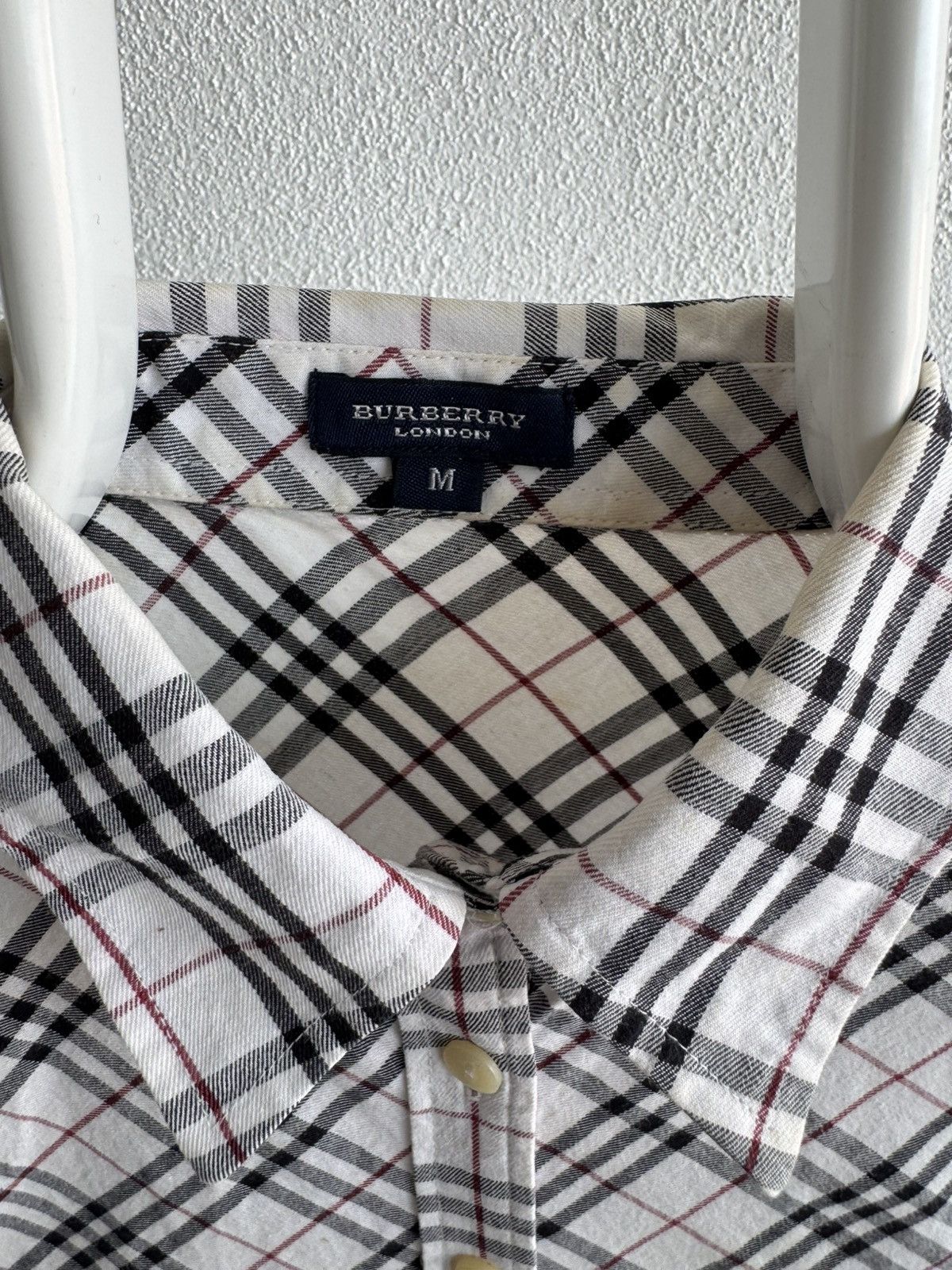 Burberry Vintage Burberry London Nova Check Plaid Button Shirt Size M / US 6-8 / IT 42-44 - 4 Thumbnail