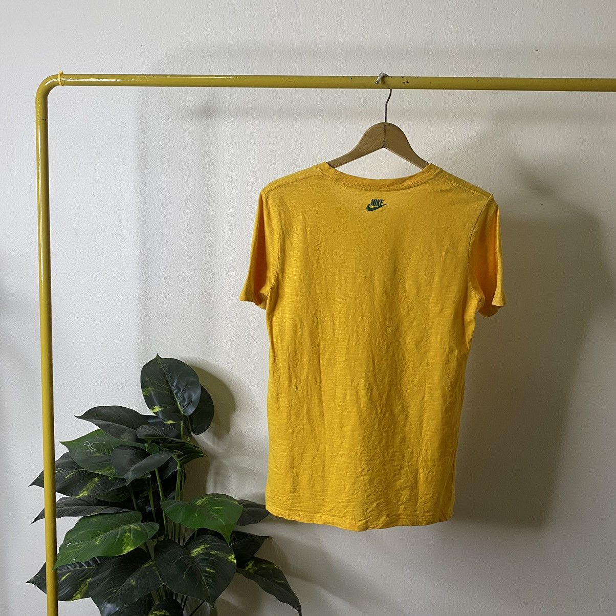 Nike Vintage 2000s Property Of Nike Loopwheel Cotton Tee Size US S / EU 44-46 / 1 - 4 Thumbnail