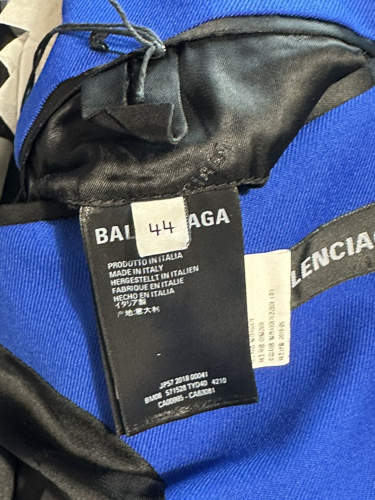 Balenciaga BALENCIAGA S/S 19 Shoulder Coat Size US S / EU 44-46 / 1 - 12 Thumbnail