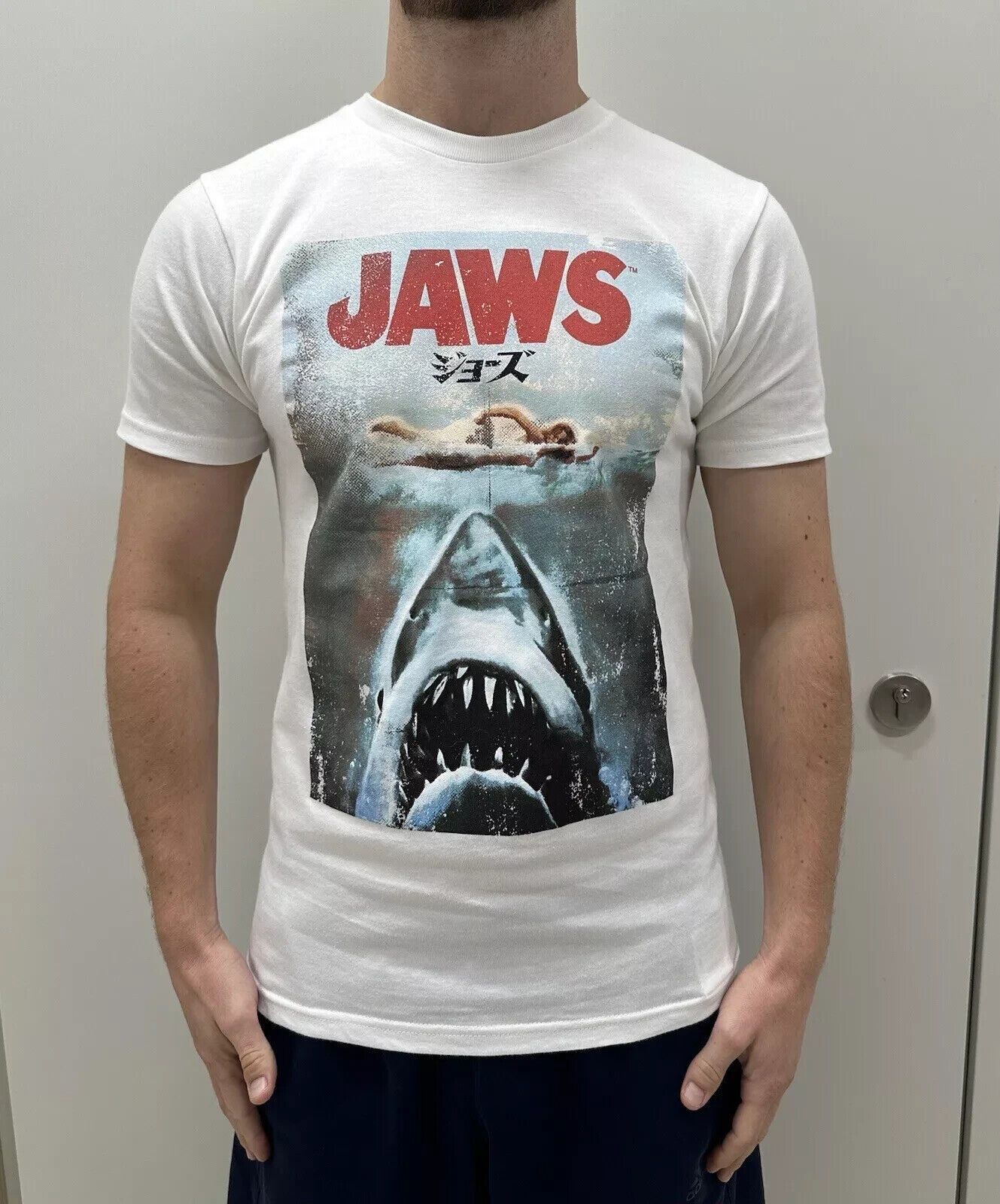 Universal Studios Universal Studios Jaws Japan Collectors Rare T-Shirt Tee Size US S / EU 44-46 / 1 - 1 Thumbnail