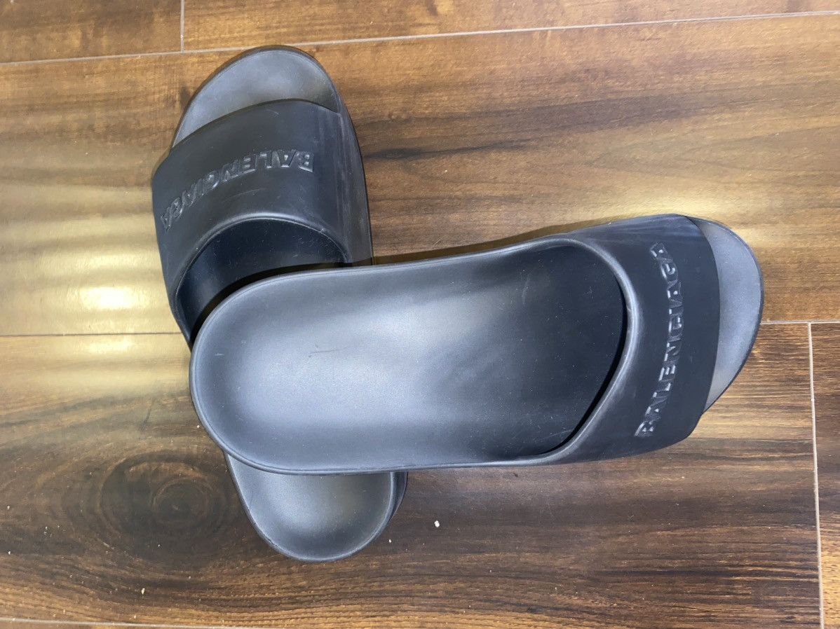 Balenciaga Balenciaga matte black slip ons with thick sole Size US 9 / IT 39 - 6 Thumbnail