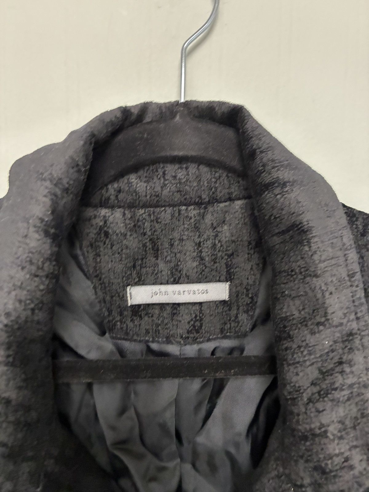 John Varvatos Slim Fit Double breasted Cutaway Jacket EU 48 USA 38 Size US M / EU 48-50 / 2 - 7 Thumbnail