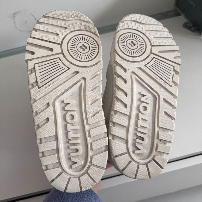 Louis Vuitton Louis Vuitton Trainer Maxi Low-Top Fashion Sneakers -2508 Size US 8 / EU 41 - 4 Thumbnail