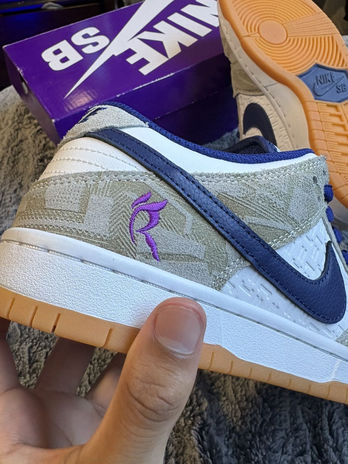 Nike Nike SB Dunk Low Rayssa Leal Size 8.5 Size US 8.5 / EU 41-42 - 3 Thumbnail