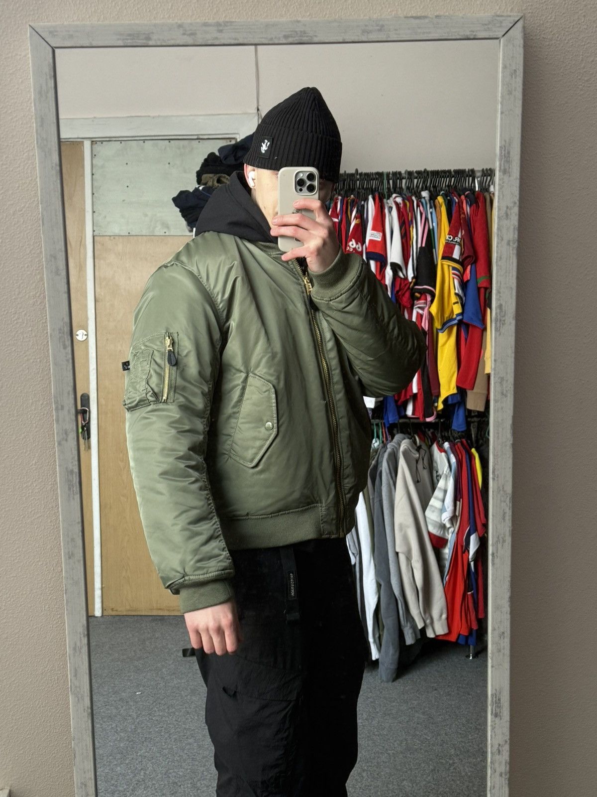 Alpha Industries Vintage Green Reversible Bomber Jacket MA1 Made in USA Size US XL / EU 56 / 4 - 3 Thumbnail