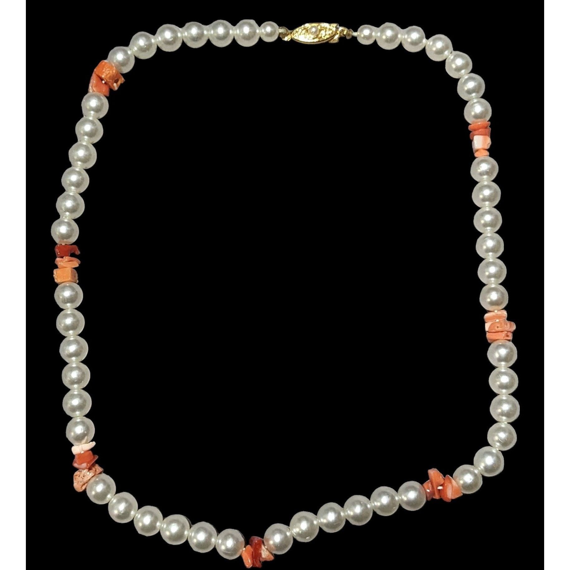 Other White Faux Pearl Beaded Coral Chip Necklace Size ONE SIZE - 2 Thumbnail