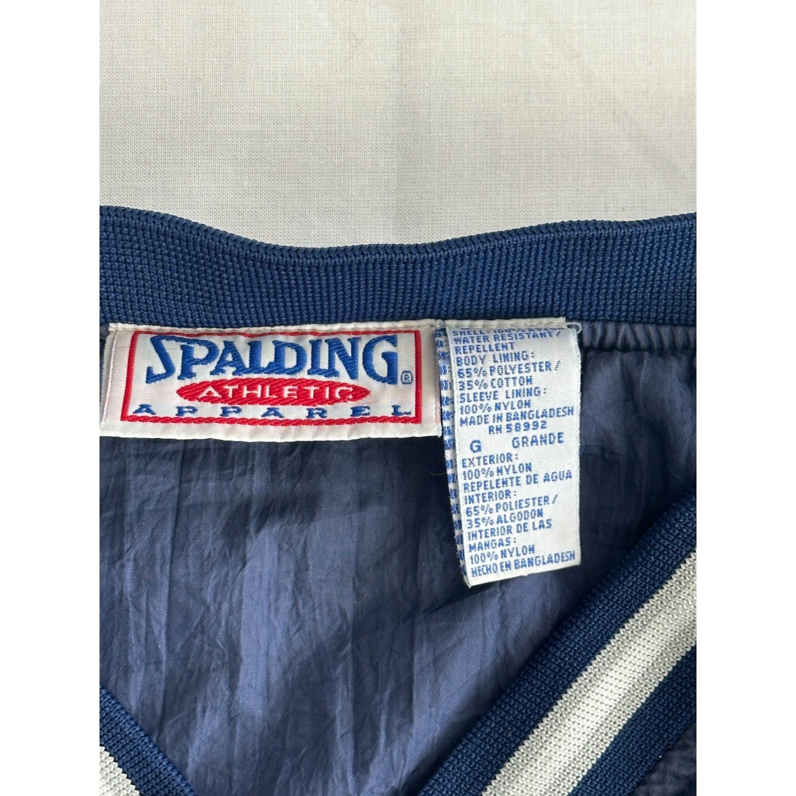 Spalding Vintage Spalding Athletics Windbreaker V-Neck PulloverJacket Size US L / EU 52-54 / 3 - 3 Thumbnail