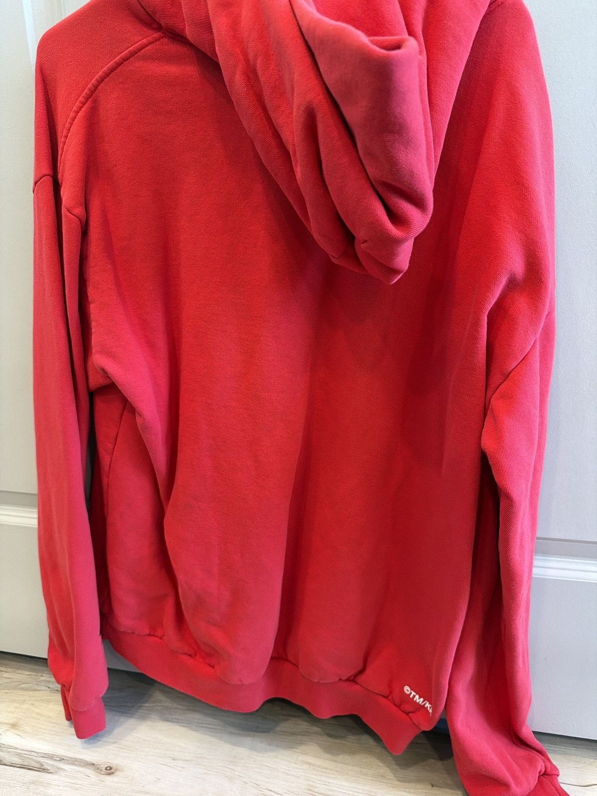 J Balvin × Takashi Murakami Red Takashi Murikami x J Balvin collab hoodie Size US L / EU 52-54 / 3 - 4 Thumbnail