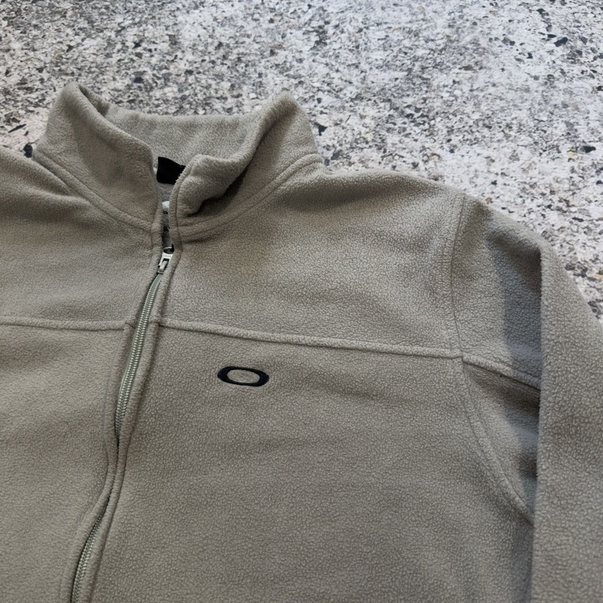 Oakley Vintage Oakley Gray Fleece Zip Up Size US XXL / EU 58 / 5 - 4 Thumbnail