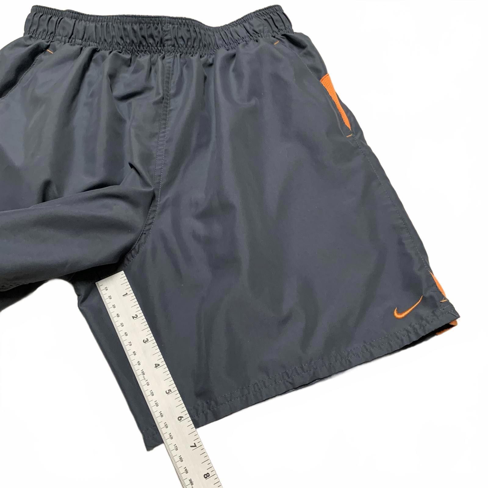 Nike Nike Athletic Running Shorts M Gray Orange Accents Size US 32 / EU 48 - 6 Thumbnail