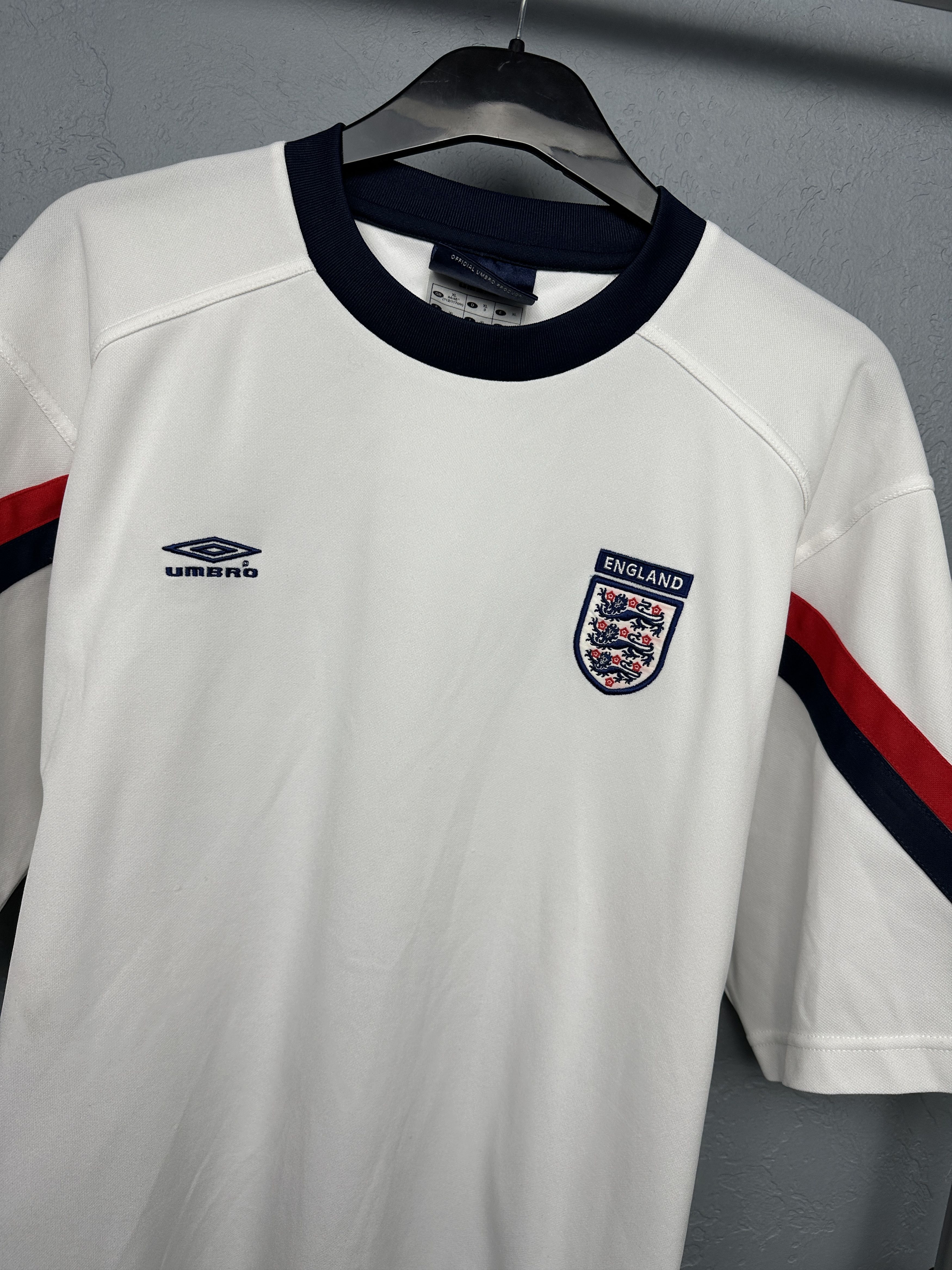 Umbro Umbro England Vintage Jersey T-Shirt Tee Size US XL / EU 56 / 4 - 2 Thumbnail