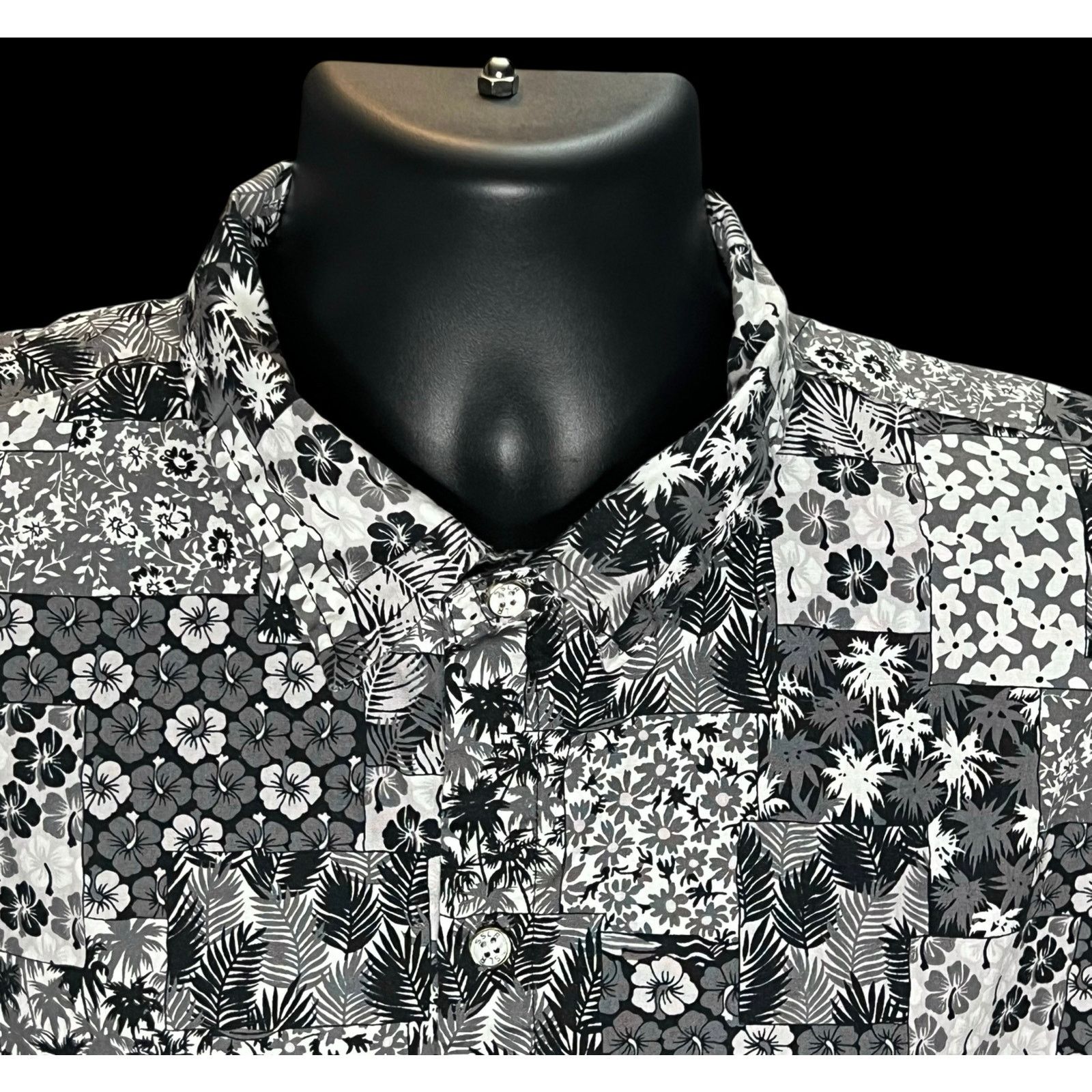 Other SSLR Men’s XL Hawaiian Shirt Black White Patch Floral Aloha Size US XL / EU 56 / 4 - 4 Thumbnail