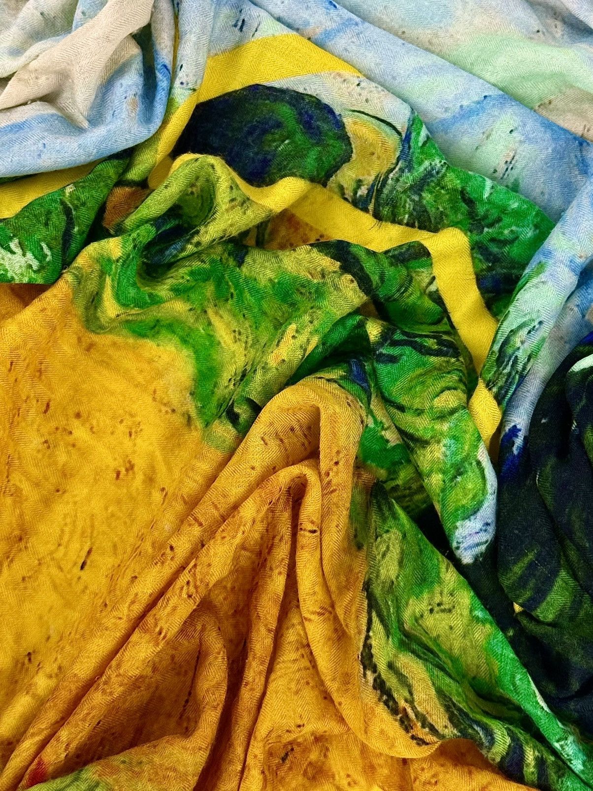 Louis Vuitton Louis Vuitton - Jeff Koons - 2017 - Van Gogh Cashmere Scarf Size ONE SIZE - 9 Thumbnail