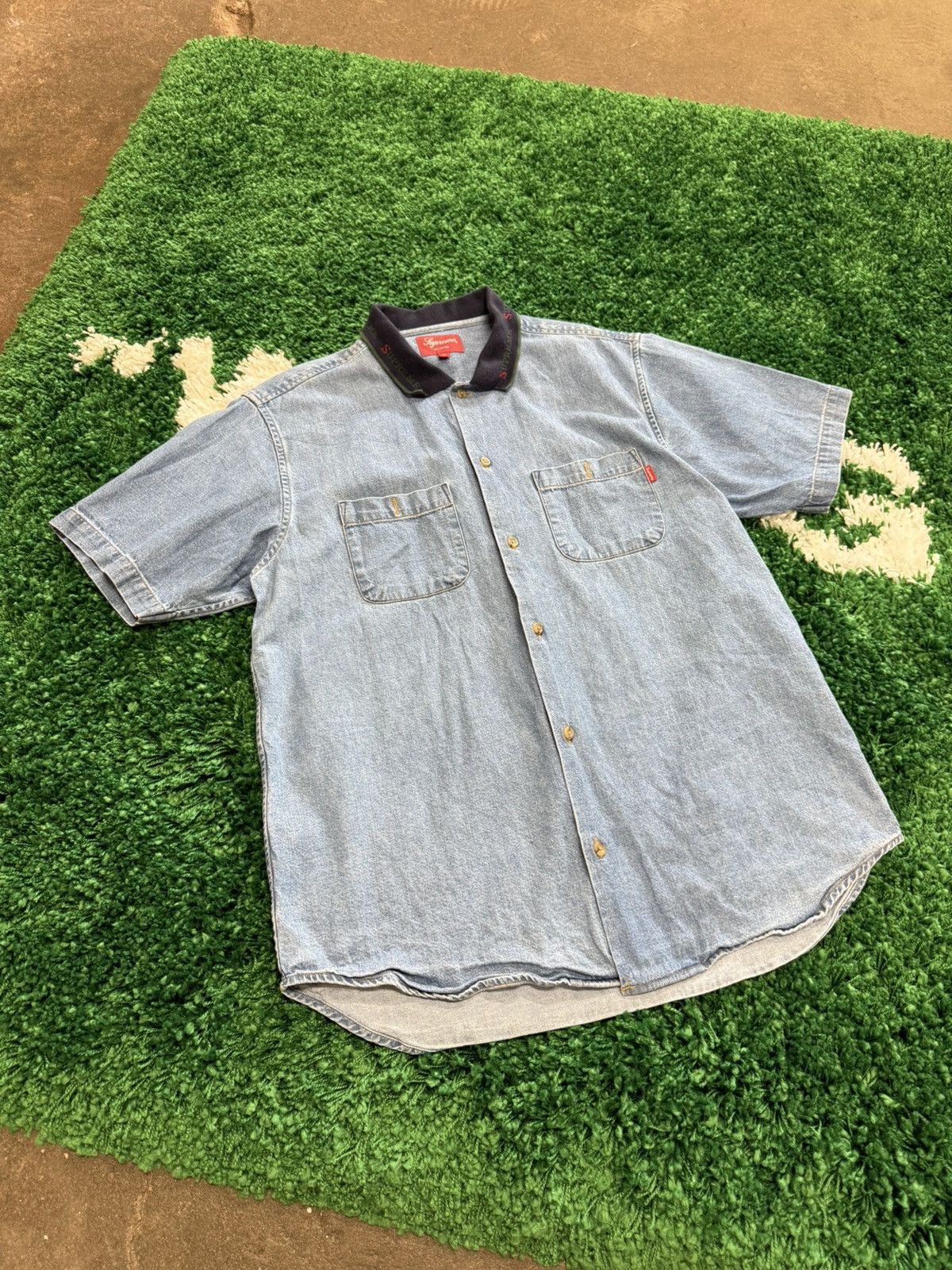 Supreme Supreme Logo Rib Collar Denim Shirt Sz. Medium SS17 Size US M / EU 48-50 / 2 - 2 Thumbnail