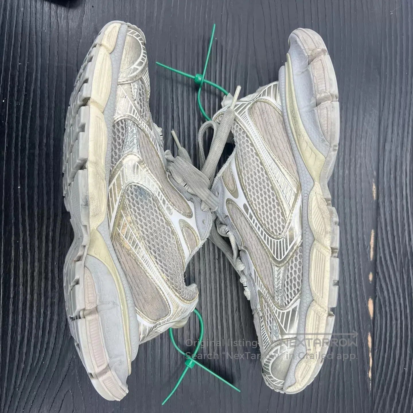 Balenciaga Multi Color Low Top Sneakers Size 8. Size US 8 / EU 41 - 3 Thumbnail