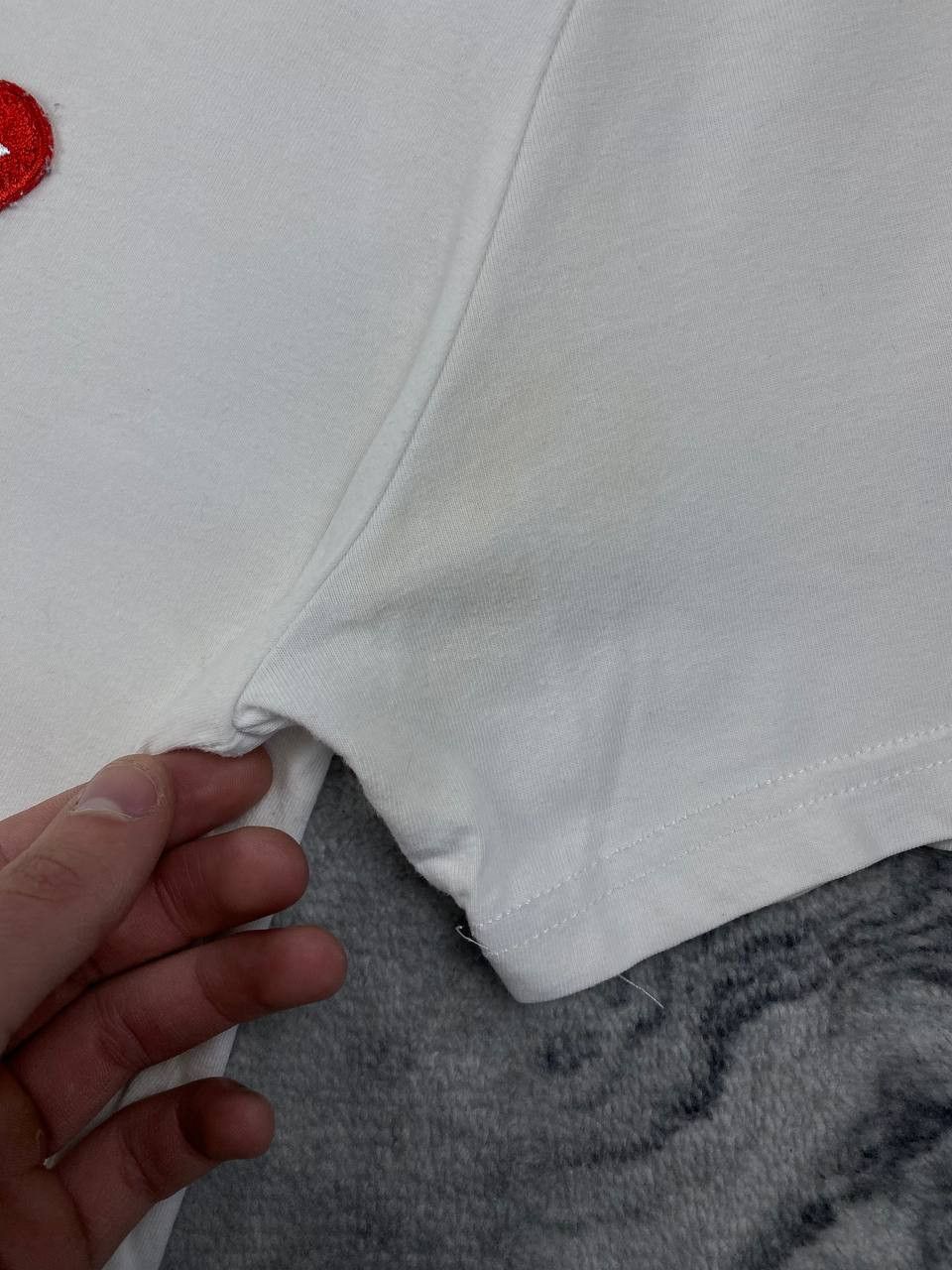 Comme des Garcons Comme des Garçons PLAY T Shirt Men Size M White Size US M / EU 48-50 / 2 - 2 Thumbnail
