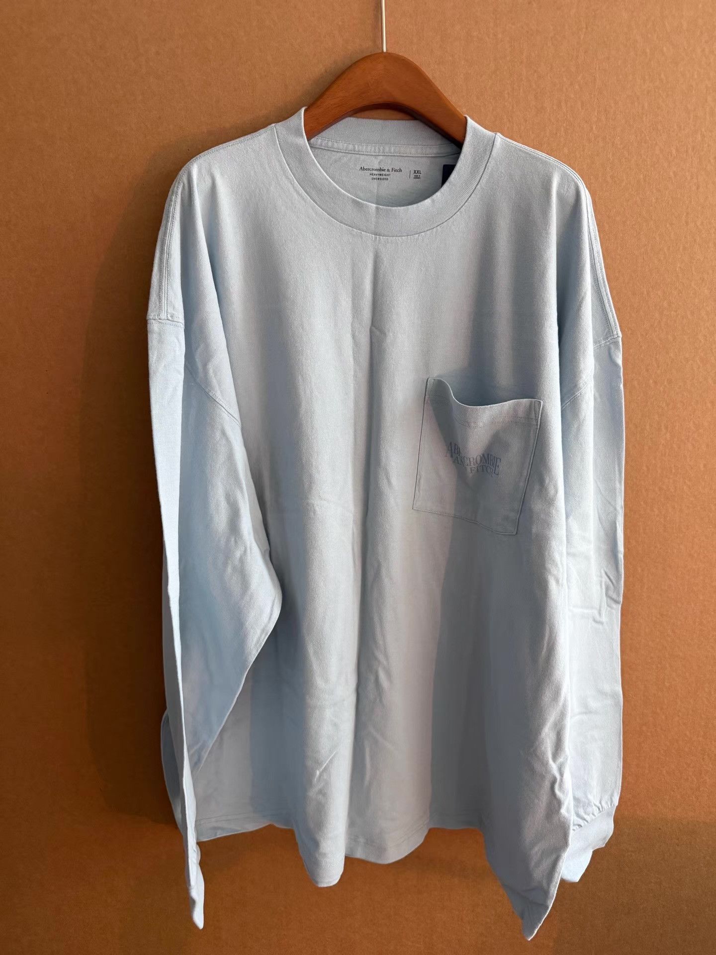 Abercrombie & Fitch Abercrombie & Fitch Men's Long Sleeve T-Shirt Q16 Size US XXL / EU 58 / 5 - 1 Thumbnail