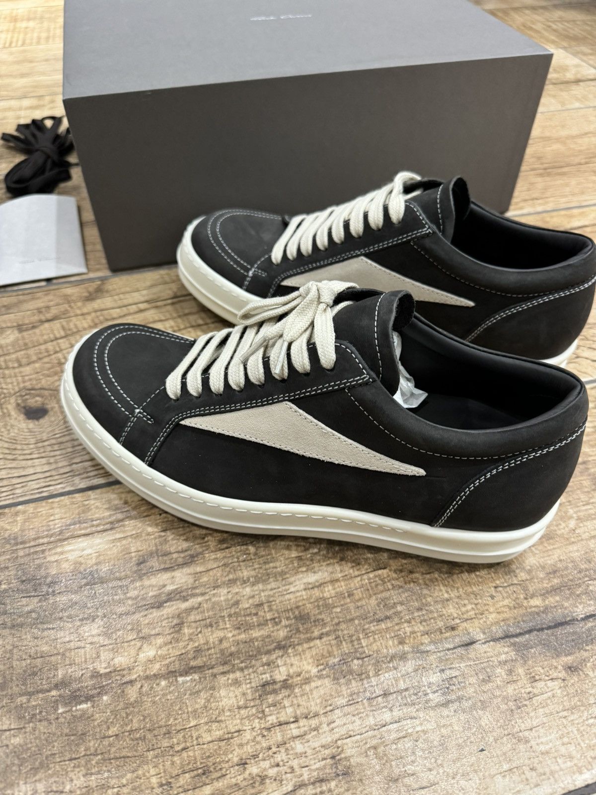 Rick Owens Rick ownes vintage snks Size US 7 / EU 40 - 5 Thumbnail