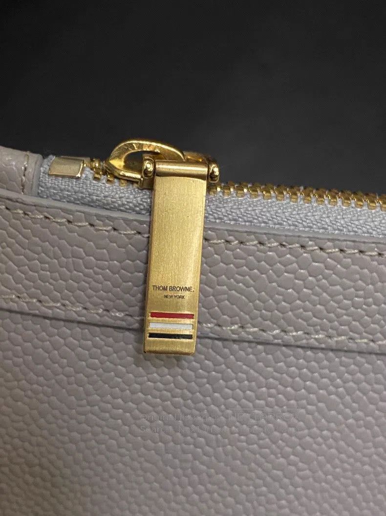 Thom Browne Thom Browne Men's Handbag Gray Four Stripe Design Size ONE SIZE - 5 Thumbnail