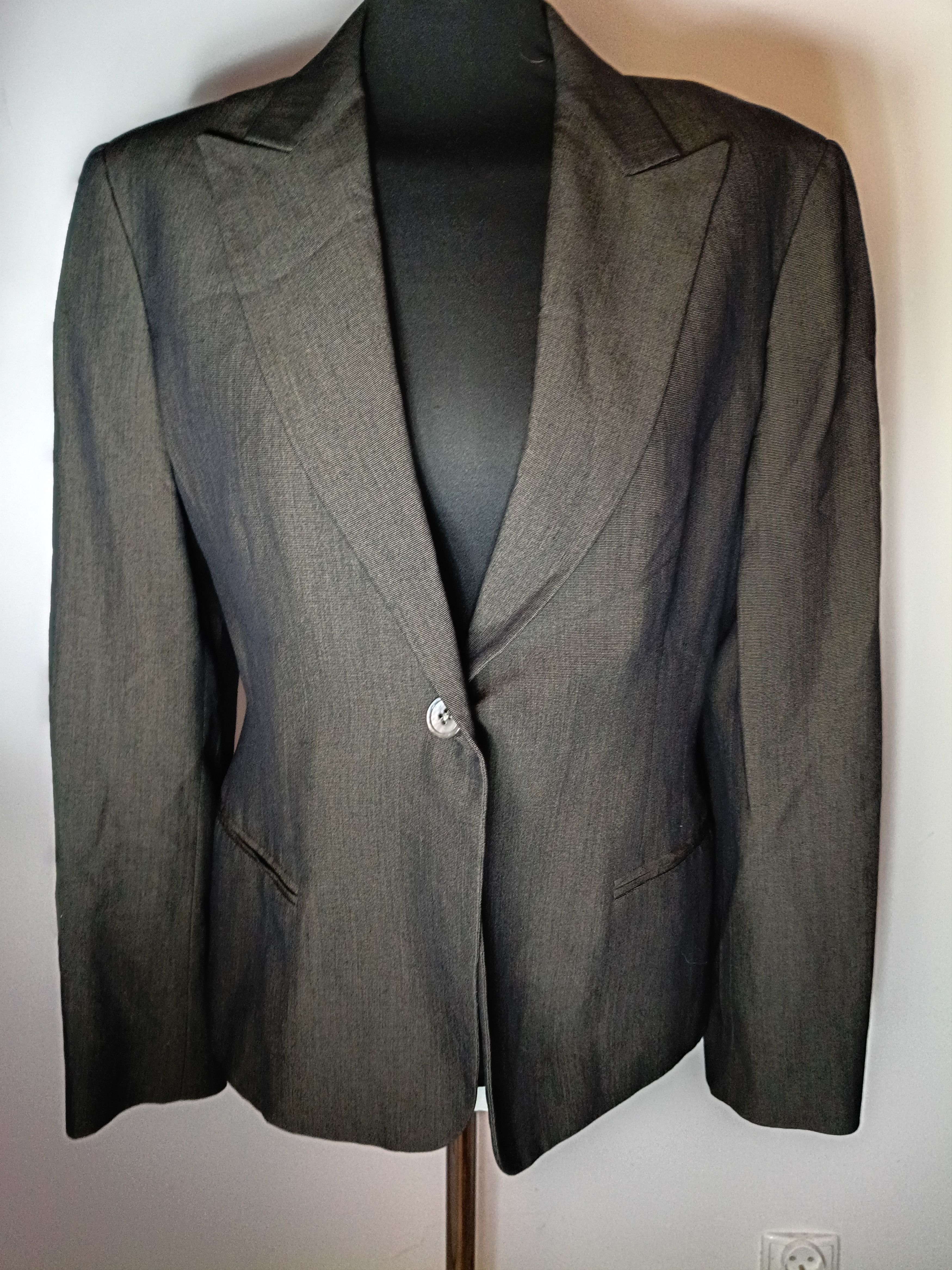 Max Mara Max Mara blazer Size XL / US 12-14 / IT 48-50 - 1 Thumbnail