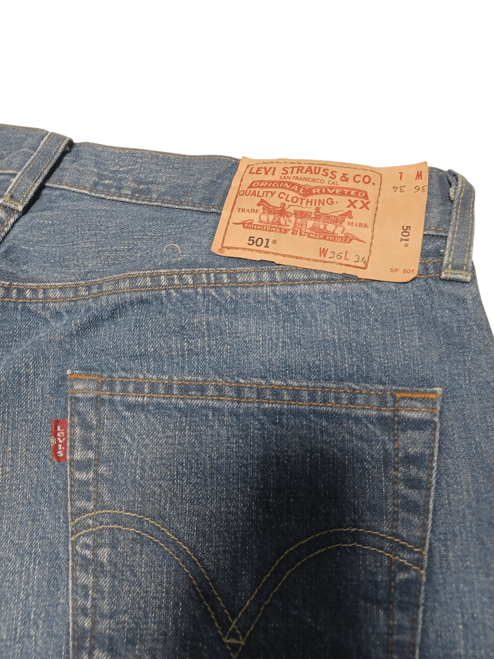 Levi's Vintage Clothing LEVIS 501 VINTAGE W36 L34 JEANS DENIM Size US 36 / EU 52 - 3 Thumbnail