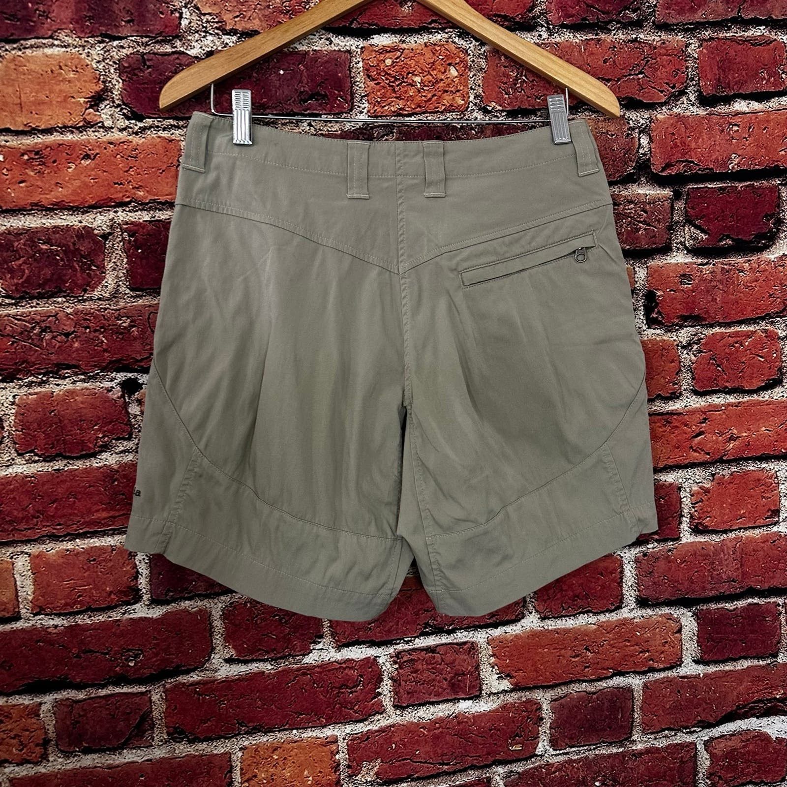 Patagonia Women’s Patagonia khaki shorts Size 28" / US 6 / IT 42 - 4 Thumbnail