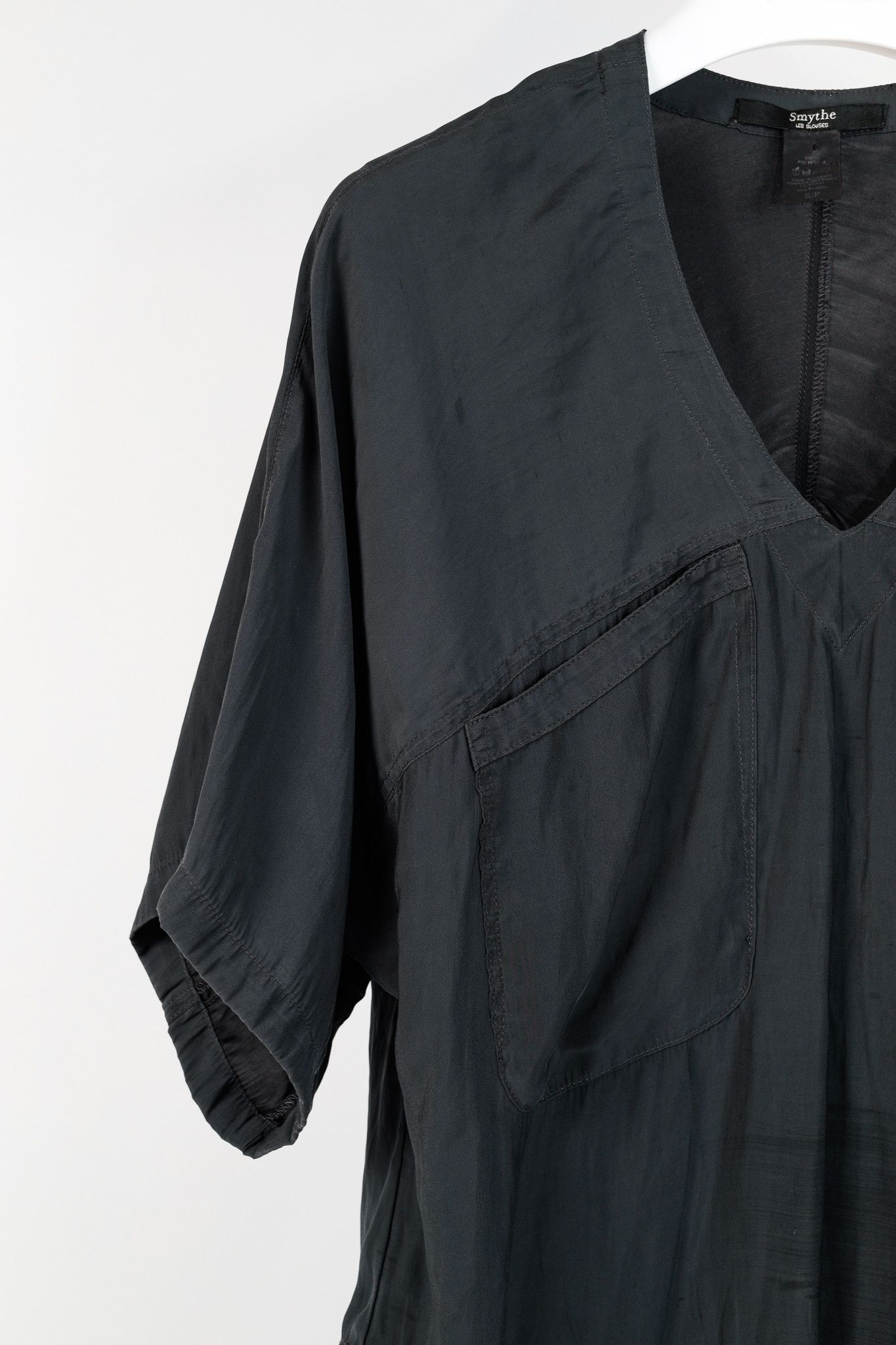 SMYTHE Smythe Grey Matte-Satin Pocket V-Neck Tunic Size S / US 4 / IT 40 - 5 Thumbnail