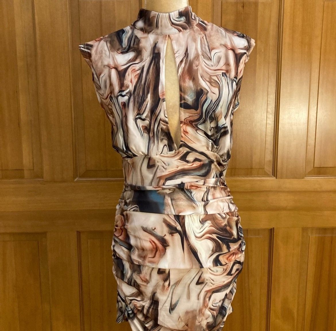Designer × Other NWT , Lavishly Paris Marble Ruched Designer Dress Size S / US 4 / IT 40 - 13 Thumbnail