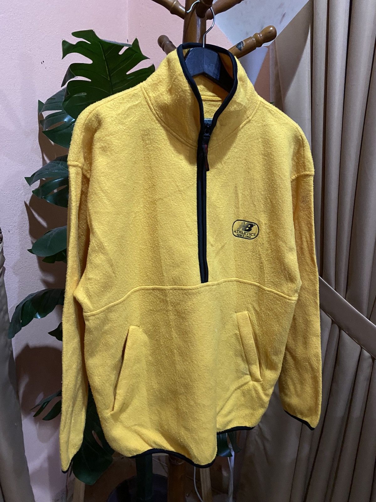 New Balance Vintage New Balance Fleece Pullover – 90s Yellow Quarter-Zip Size US L / EU 52-54 / 3 - 5 Thumbnail