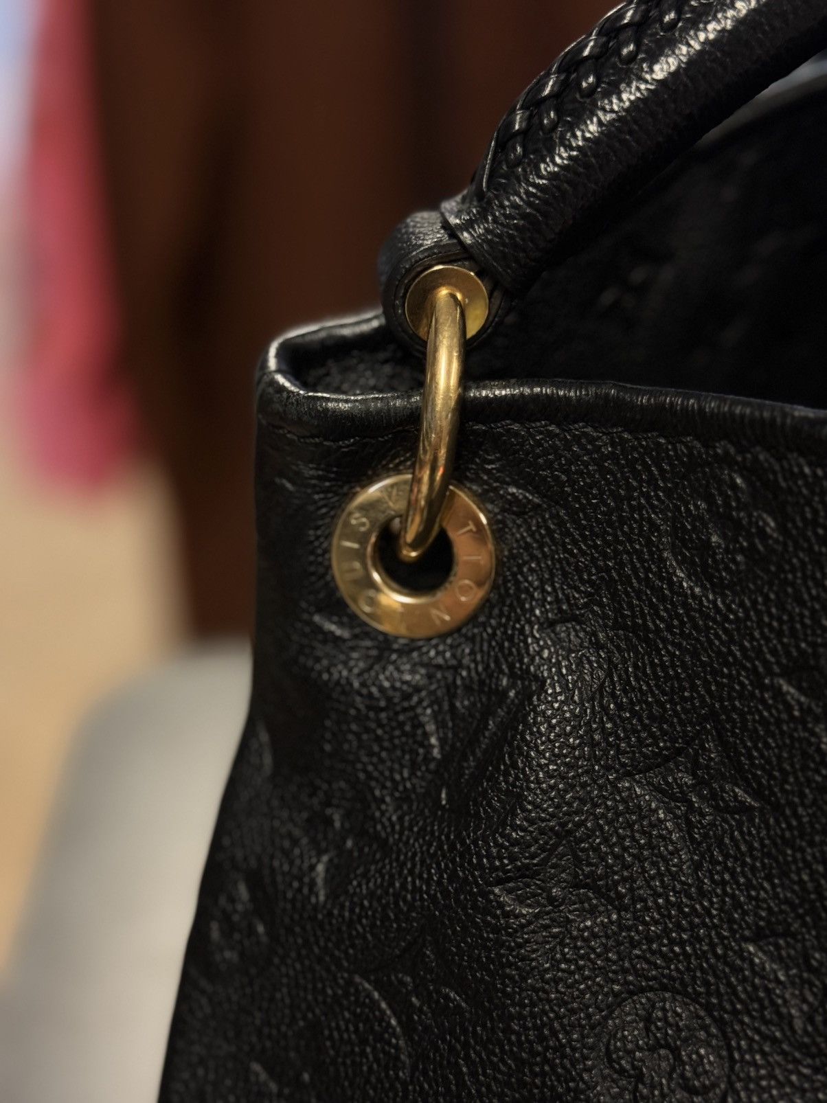Louis Vuitton Louis Vuitton Artsy MM Black Purse $3400 Discontinued Size ONE SIZE - 11 Thumbnail