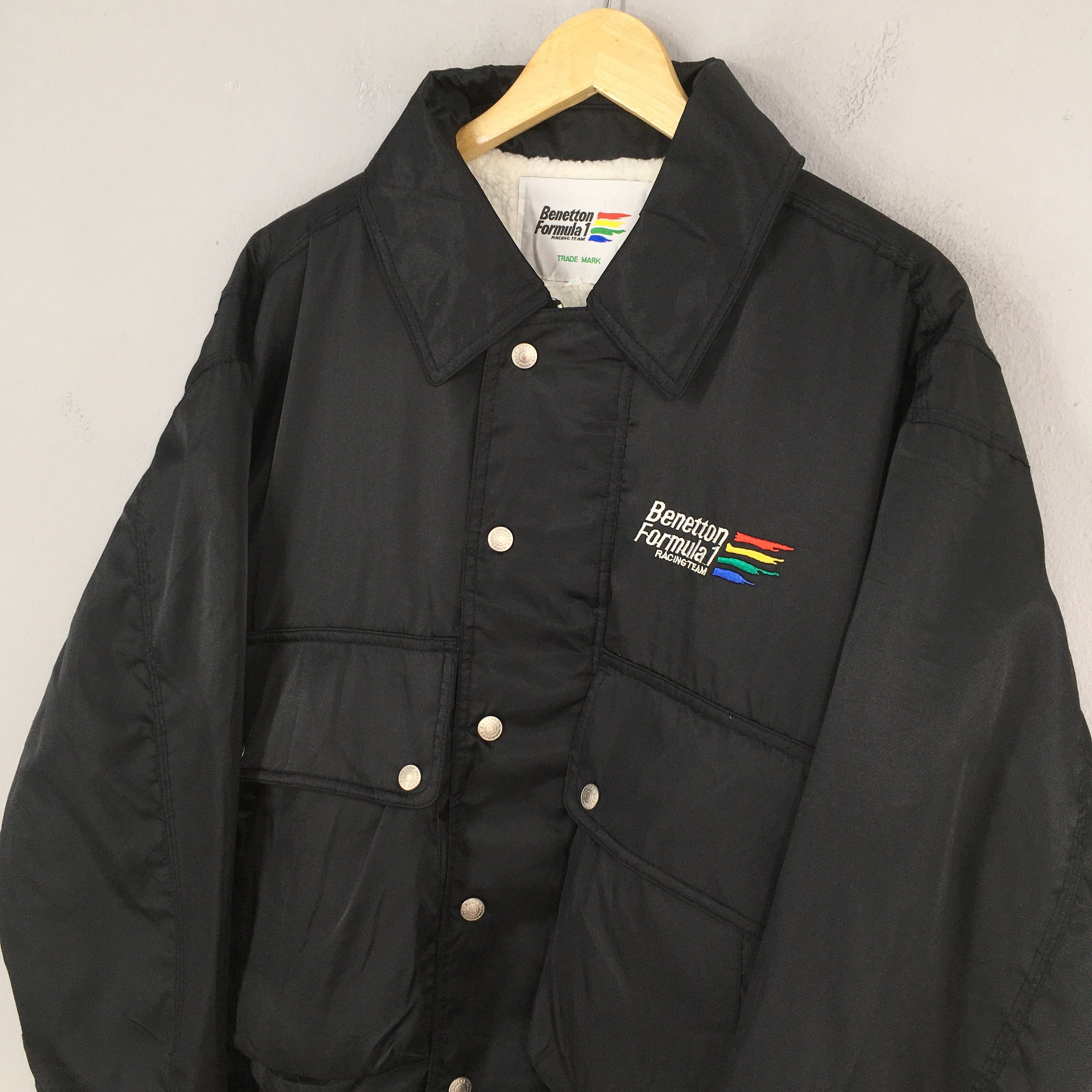 Benetton Vintage Benetton Formula 1 Black Button Jacket Large Size US L / EU 52-54 / 3 - 3 Thumbnail