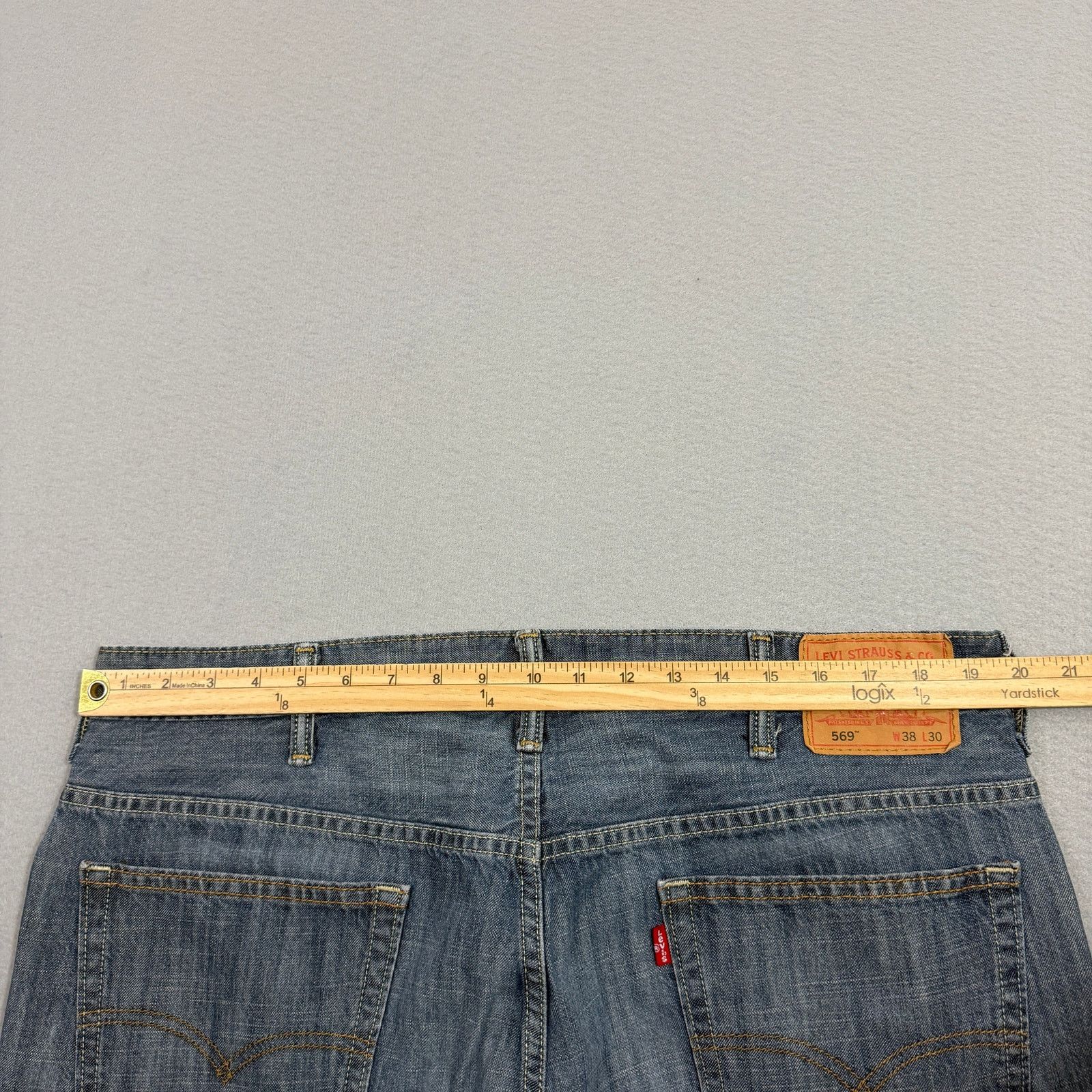 Levi's Vintage Levis 569 Loose Fit Jeans Men's 38x30 Blue y2k Baggy Size US 38 / EU 54 - 9 Thumbnail