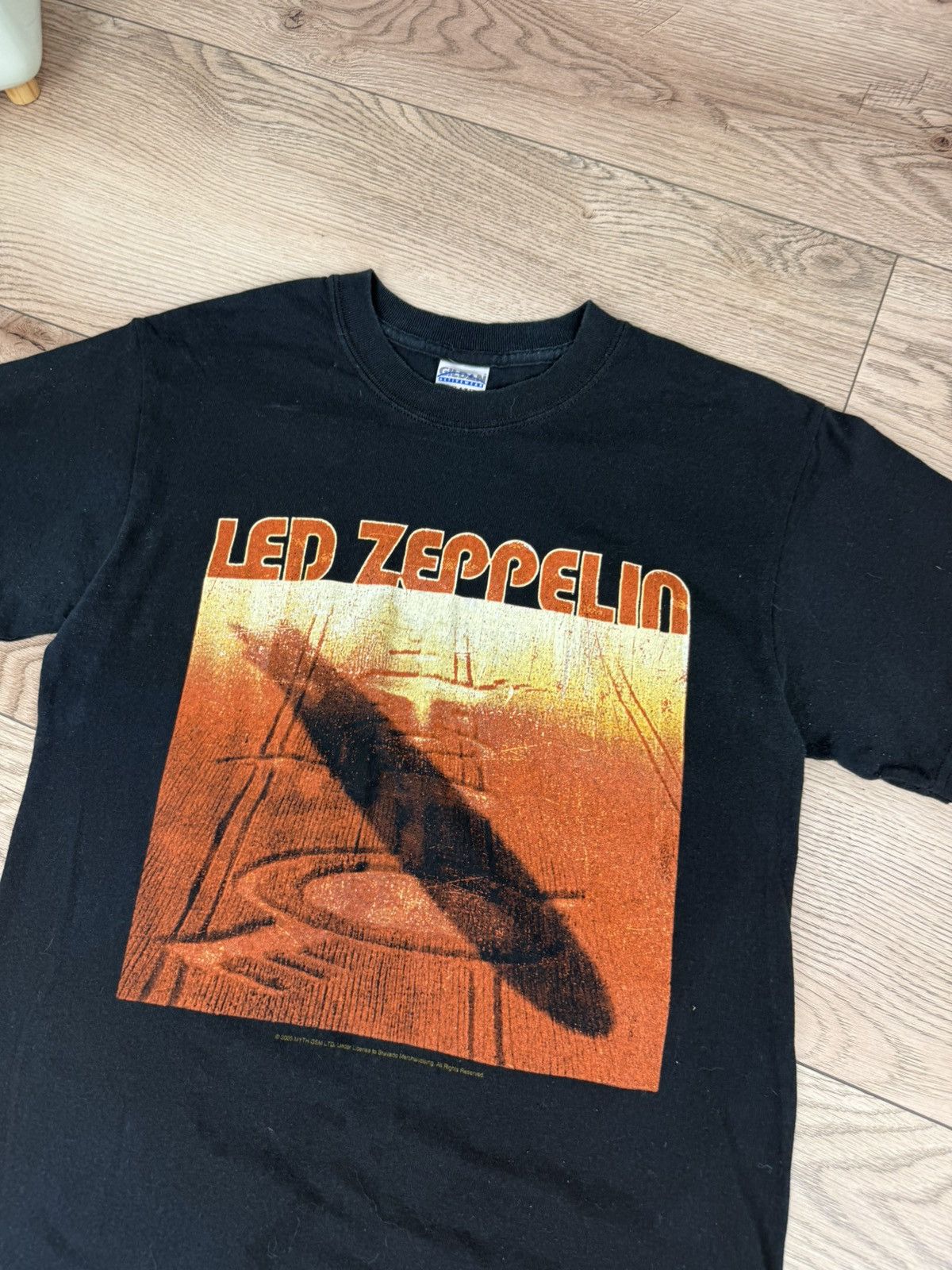 Band Tees Vintage Led Zeppelin 2005 Band Tees Sun Faded Size US S / EU 44-46 / 1 - 2 Thumbnail
