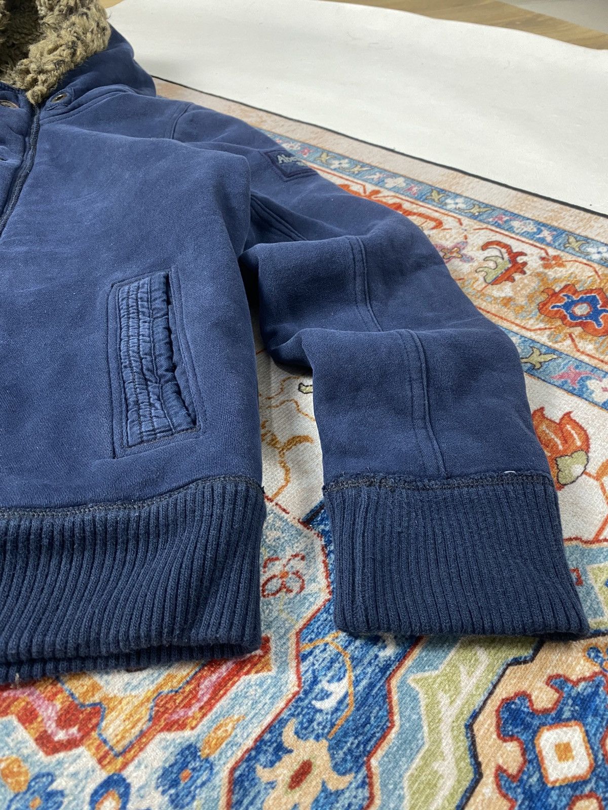 Abercrombie & Fitch Abercrombie If Six Was Nine LGB Vibe Fur Zip Hoodie Jacket Size US XL / EU 56 / 4 - 5 Thumbnail