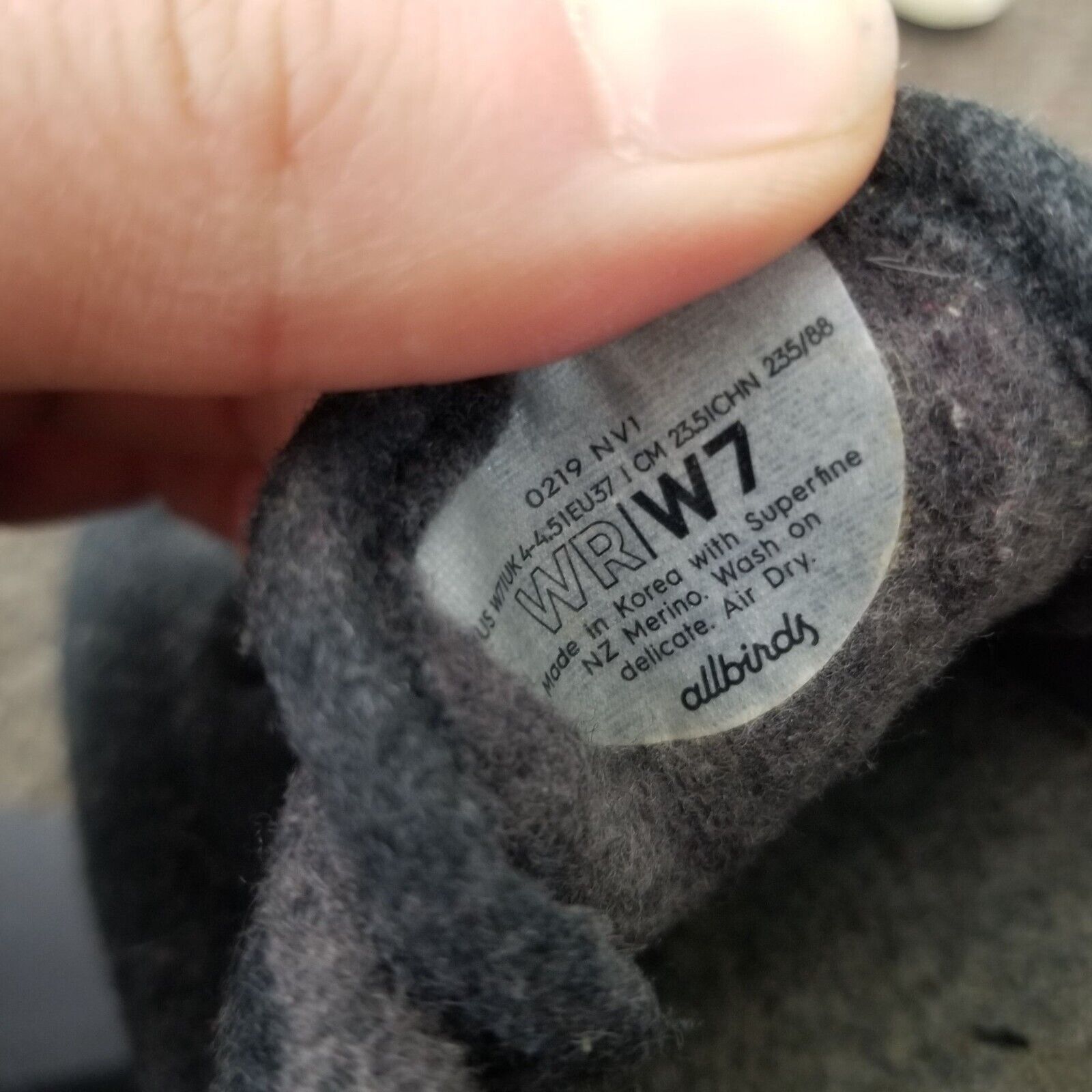Allbirds Allbirds Womens Merino Wool Shoes Womens 7 Dark Gray Runners Size US 7 / IT 37 - 7 Thumbnail