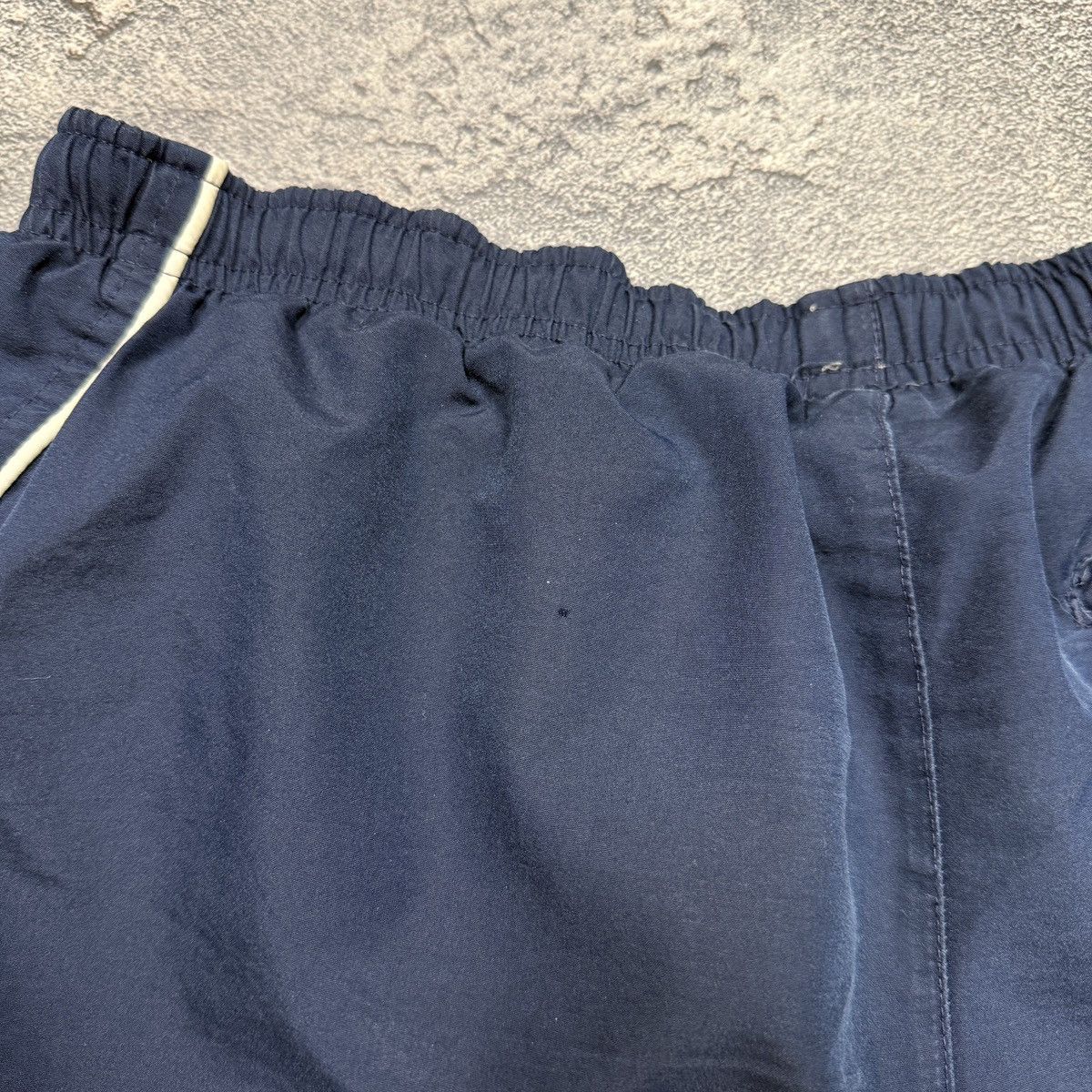Nike × Vintage Nike Vintage Shorts 90s Size US 34 / EU 50 - 8 Thumbnail