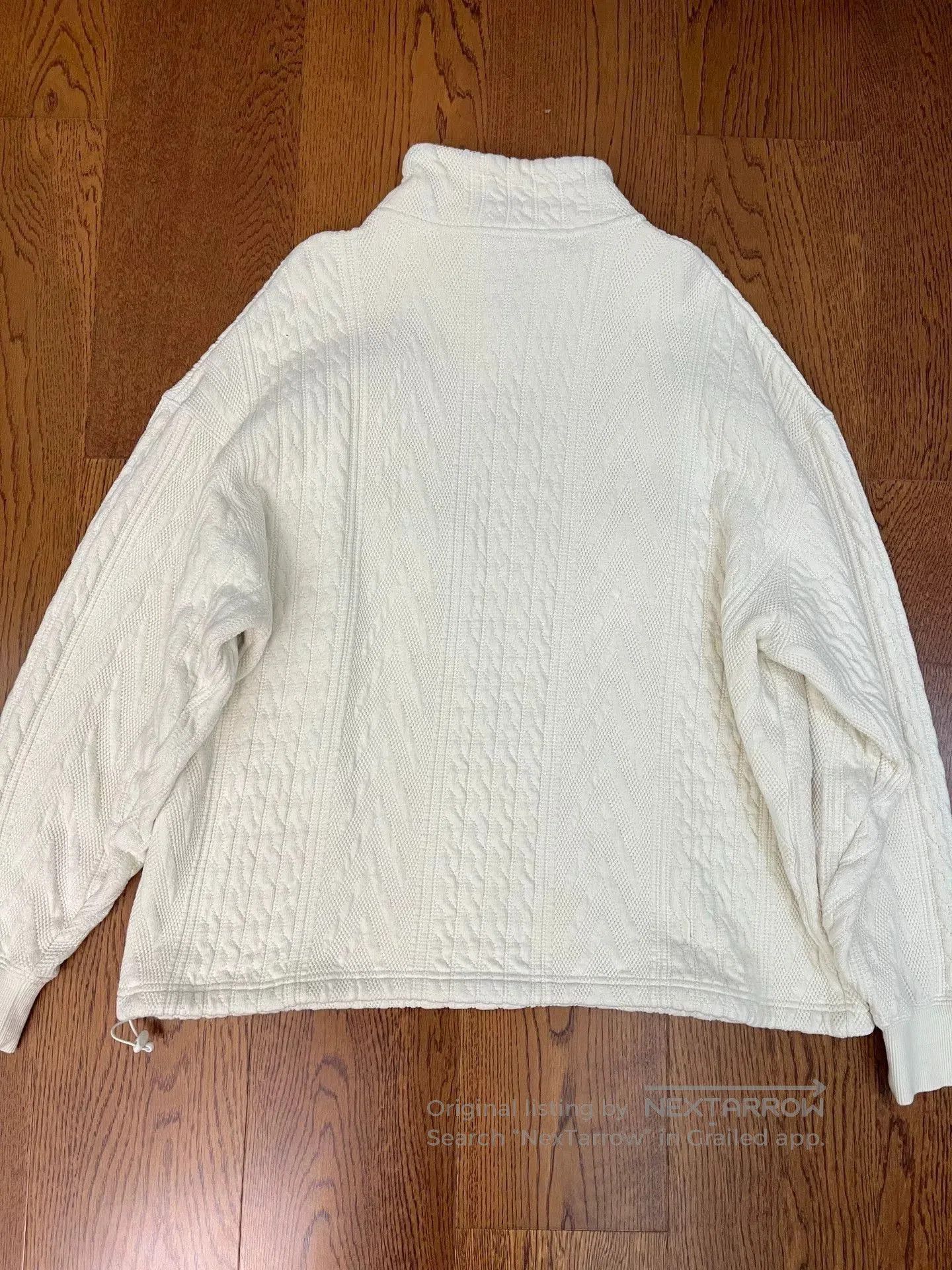 Kith kith knit sweatshirt in cream color. Size US M / EU 48-50 / 2 - 3 Thumbnail