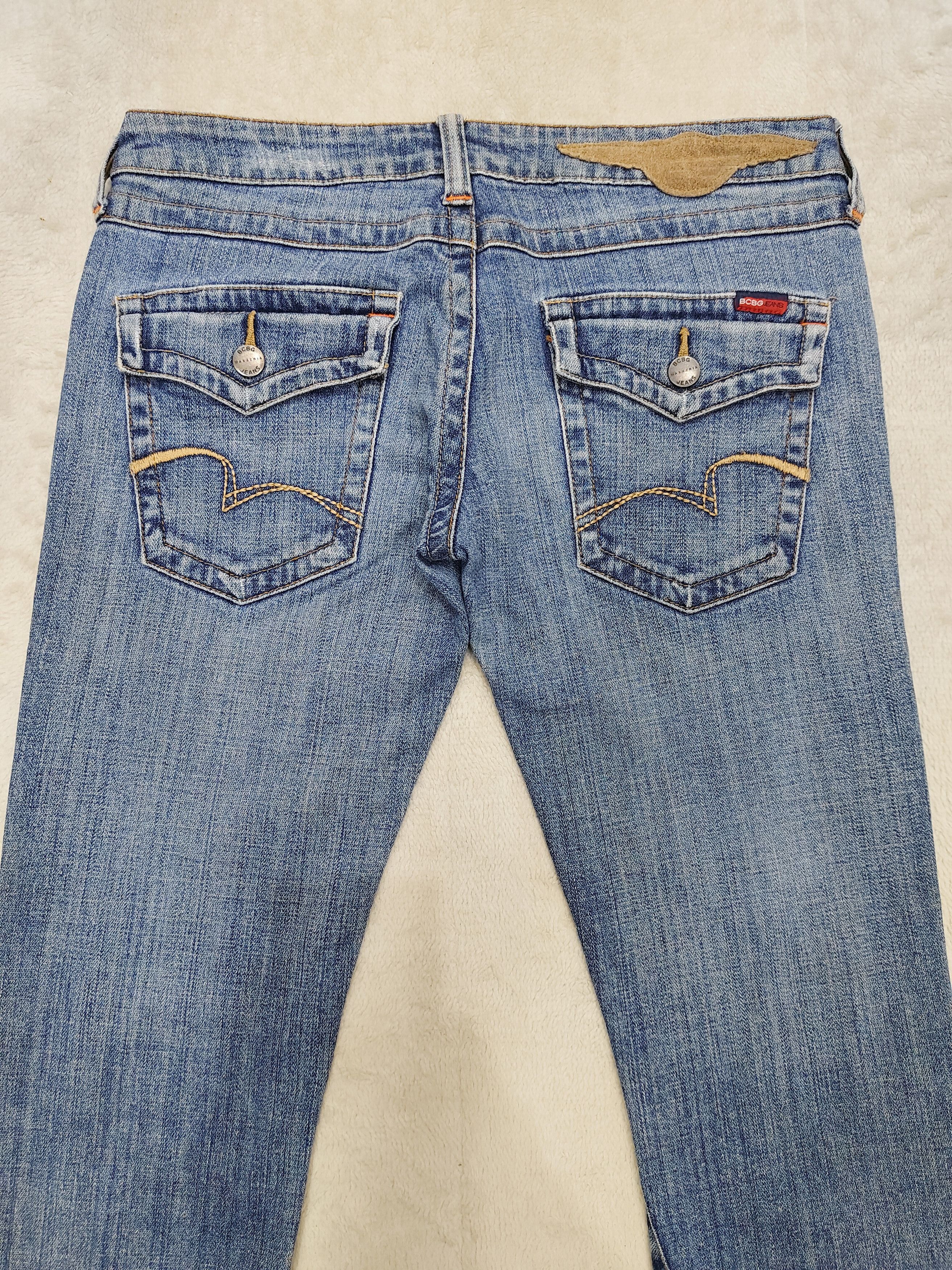 Bcbgmaxazria BCBG Maxazria❤️‍🔥Y2K Parisian Chic Distressed Flare Jeans Size 30" / US 8 / IT 44 - 4 Thumbnail