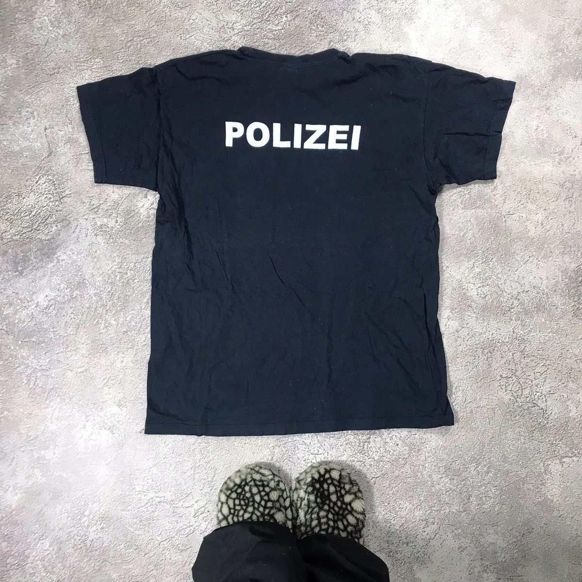Vintage Vintage 90s Polizei Graphic Tee Streetwear Underground Black Size US L / EU 52-54 / 3 - 1 Thumbnail