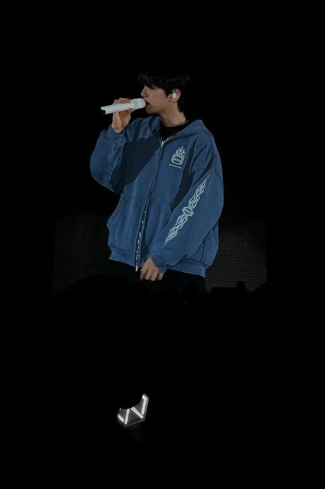 Balenciaga Balenciaga Blue Flame Zip-Up Hoodie-2506 Size US L / EU 52-54 / 3 - 6 Thumbnail