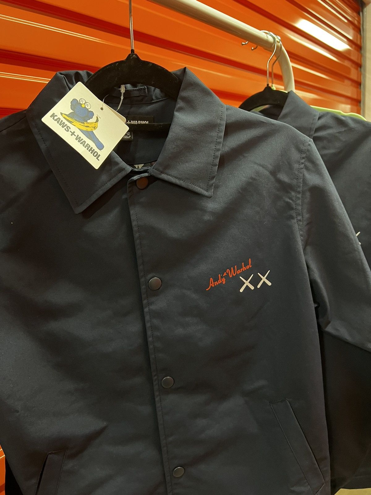 Andy Warhol × Kaws × Uniqlo Kaws Uniqlo Andy Warhol Navy Robot Coach Jacket DS Size M Size US M / EU 48-50 / 2 - 6 Thumbnail
